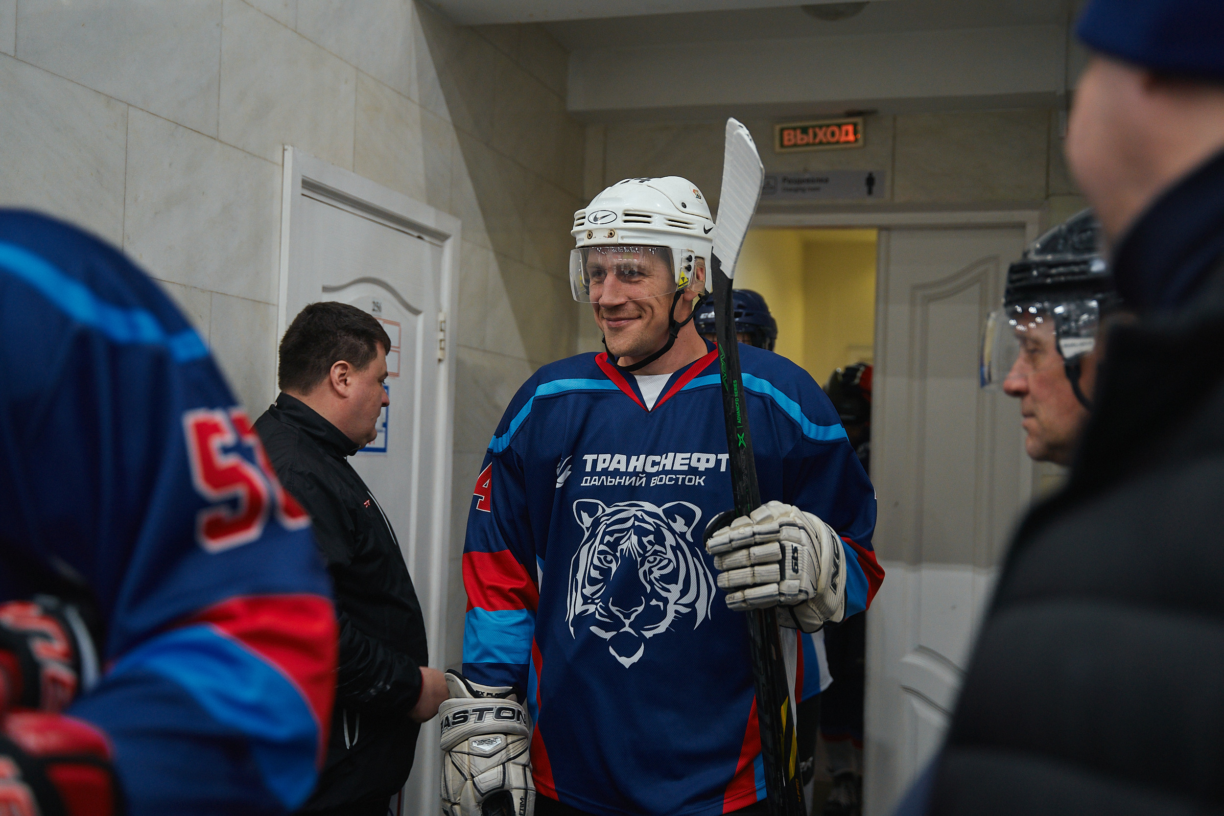 Транснефть и Газпром дружеский матч по хоккею. Фотограф в Хабаровске
