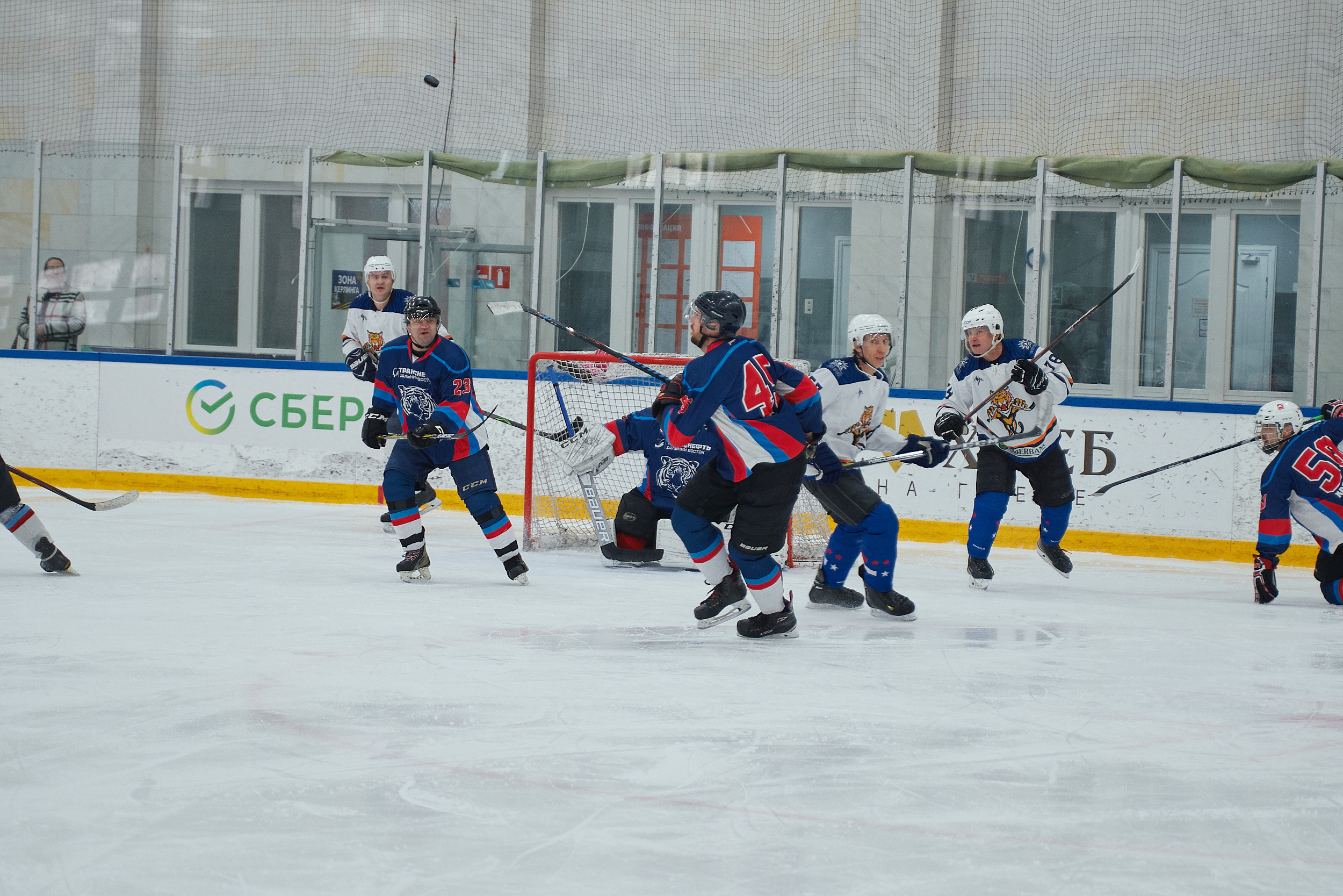 Транснефть и Газпром дружеский матч по хоккею. Фотограф в Хабаровске