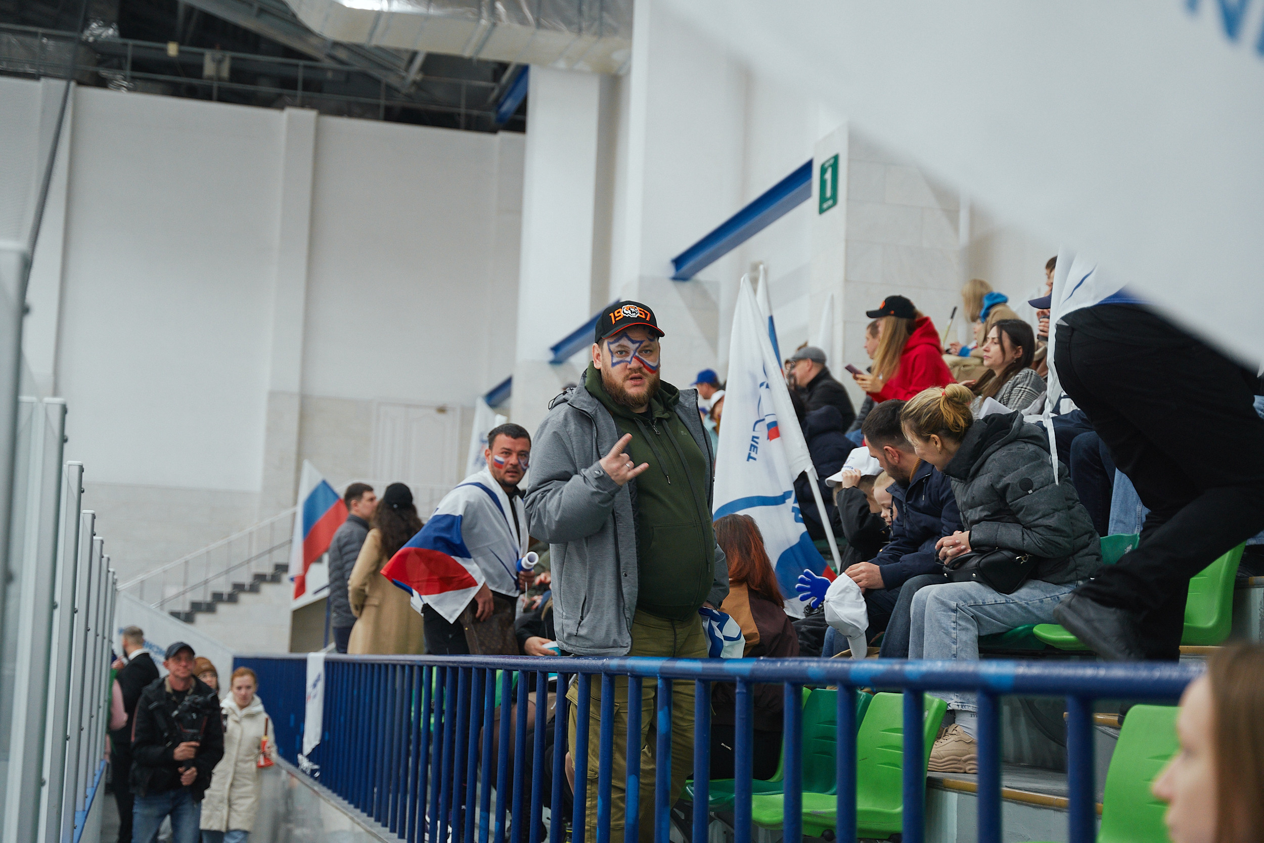 Транснефть и Газпром дружеский матч по хоккею. Фотограф в Хабаровске