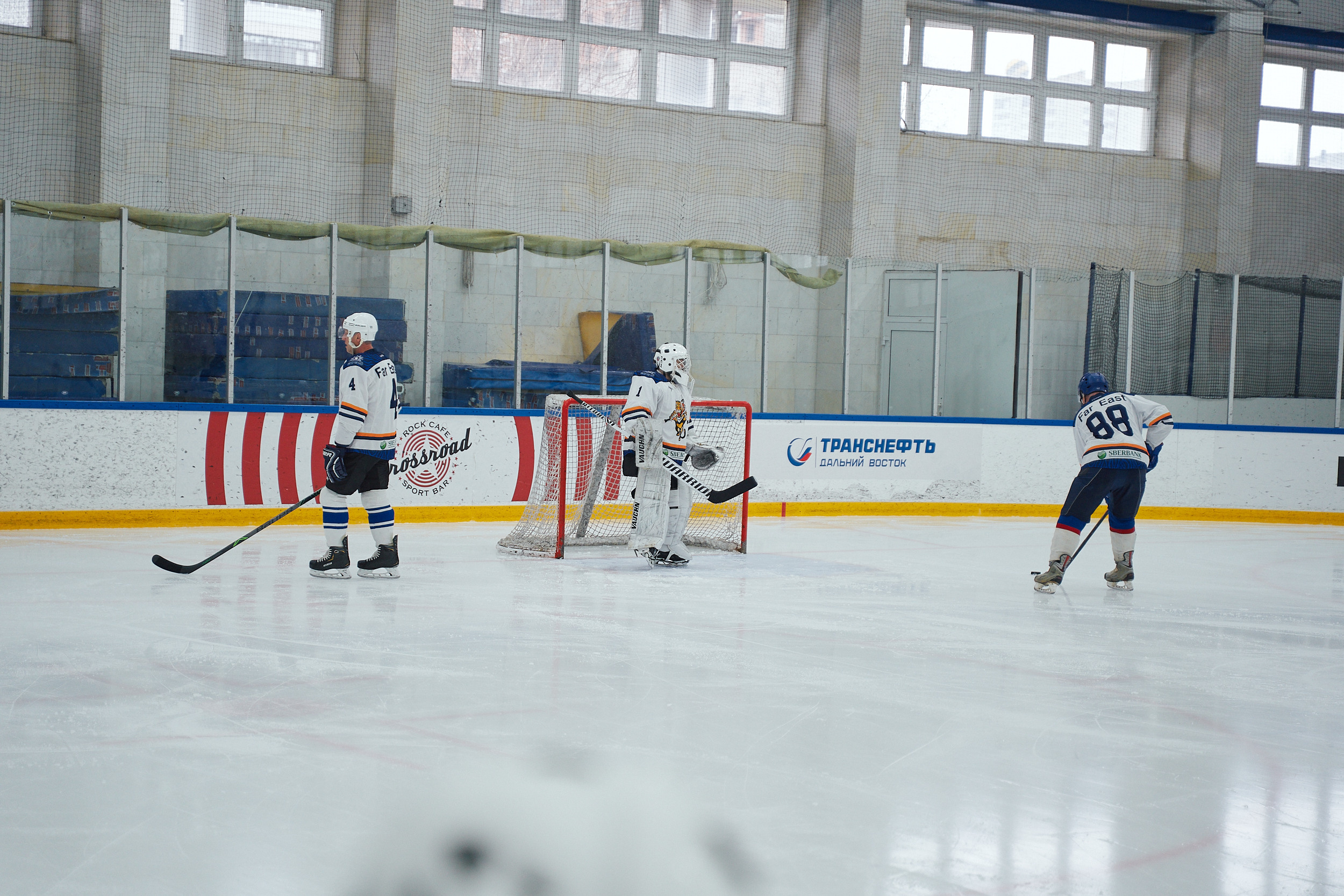 Транснефть и Газпром дружеский матч по хоккею. Фотограф в Хабаровске