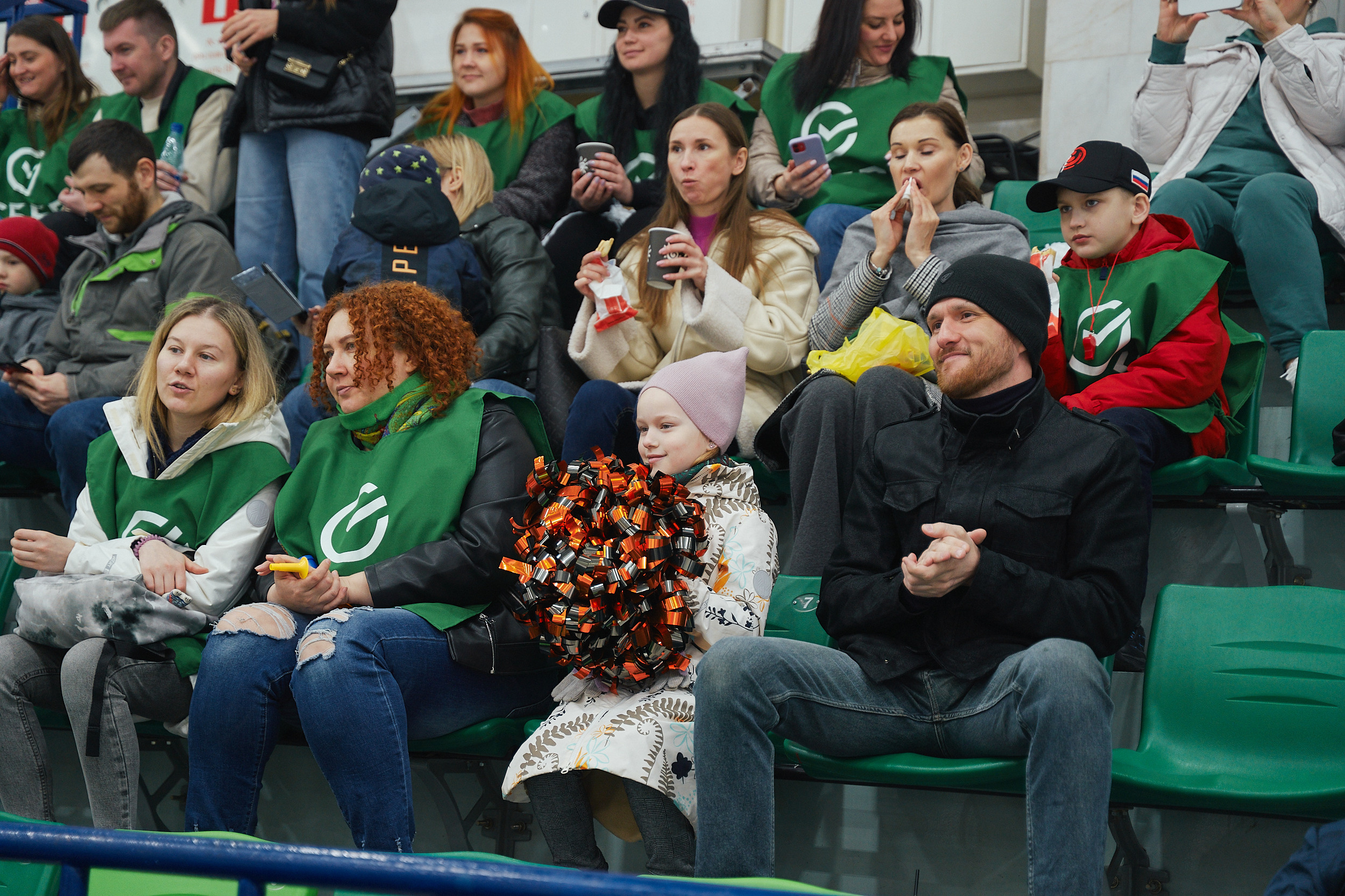 Транснефть и Газпром дружеский матч по хоккею. Фотограф в Хабаровске