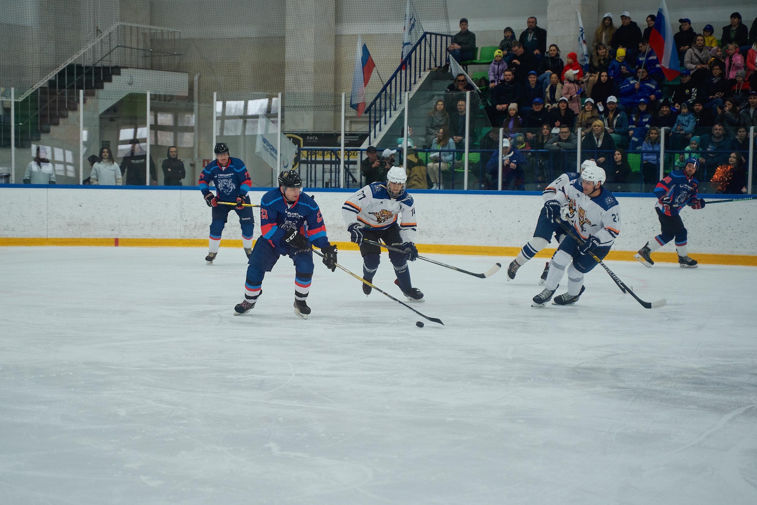 Транснефть и Газпром дружеский матч по хоккею. Фотограф в Хабаровске