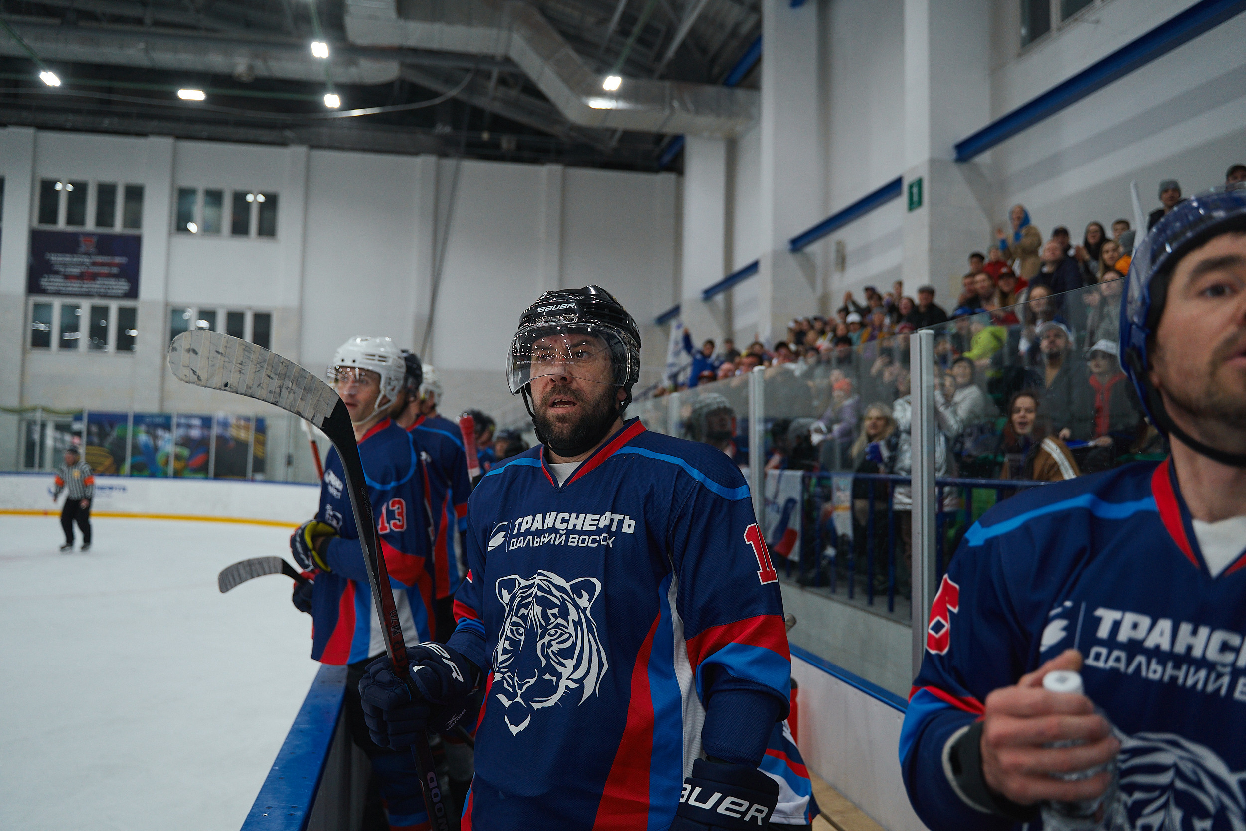 Транснефть и Газпром дружеский матч по хоккею. Фотограф в Хабаровске