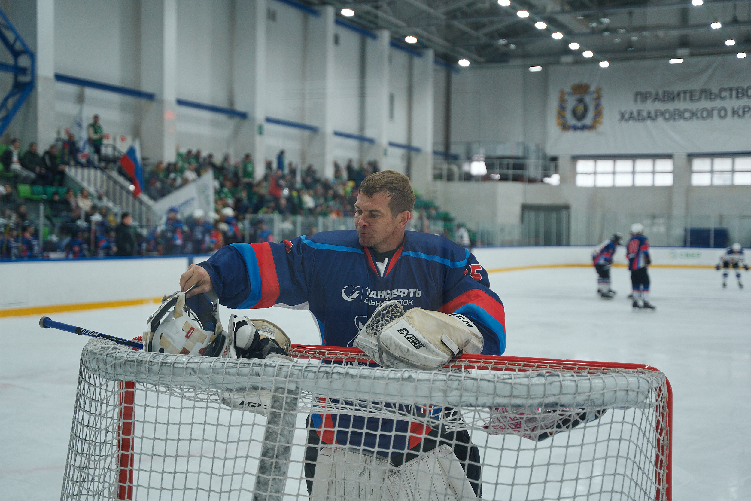 Транснефть и Газпром дружеский матч по хоккею. Фотограф в Хабаровске