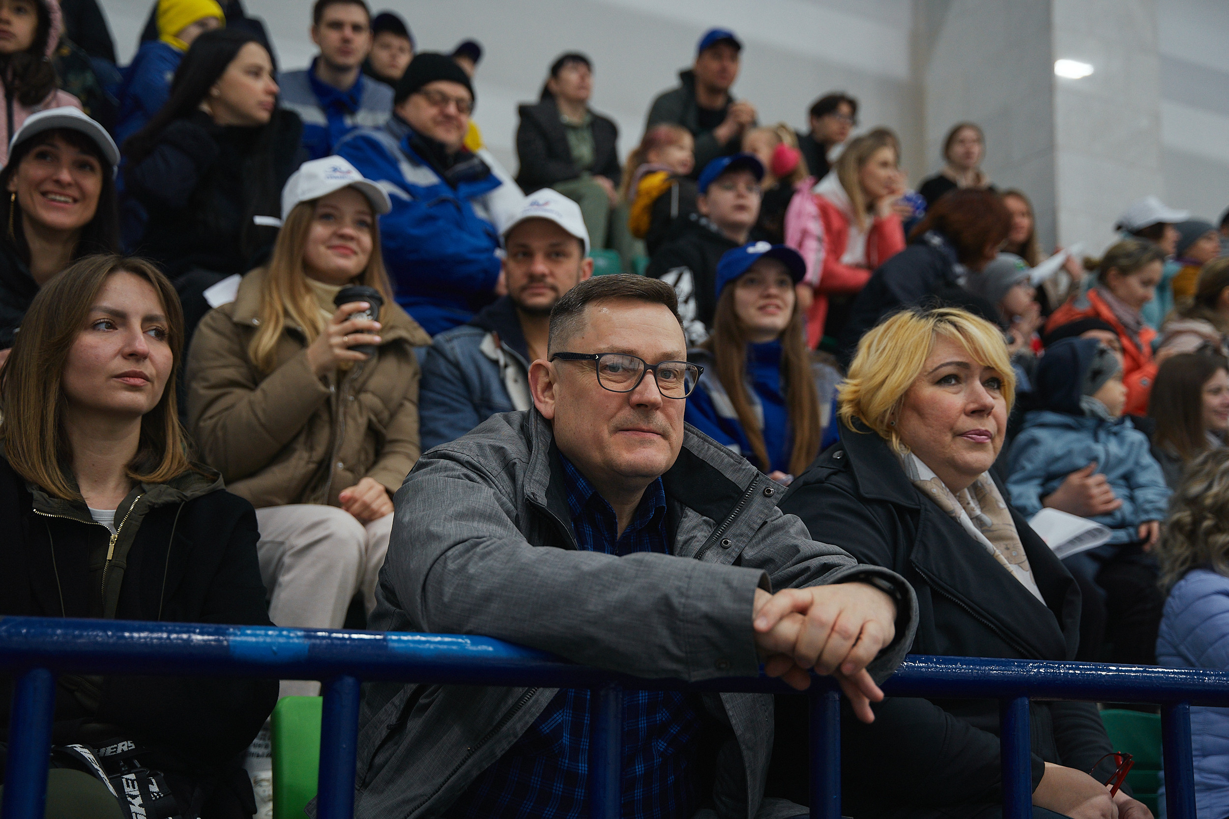 Транснефть и Газпром дружеский матч по хоккею. Фотограф в Хабаровске