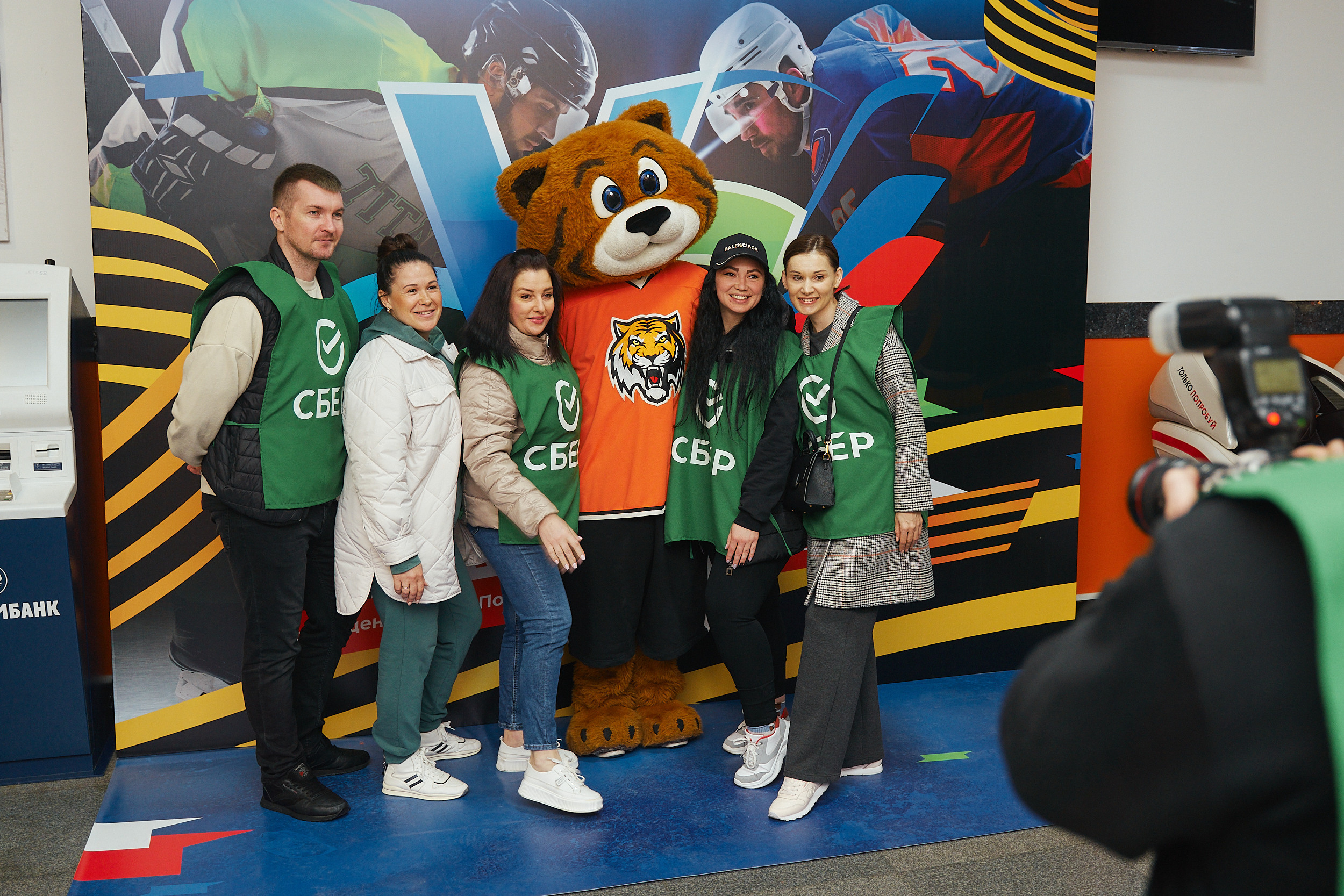 Транснефть и Газпром дружеский матч по хоккею. Фотограф в Хабаровске