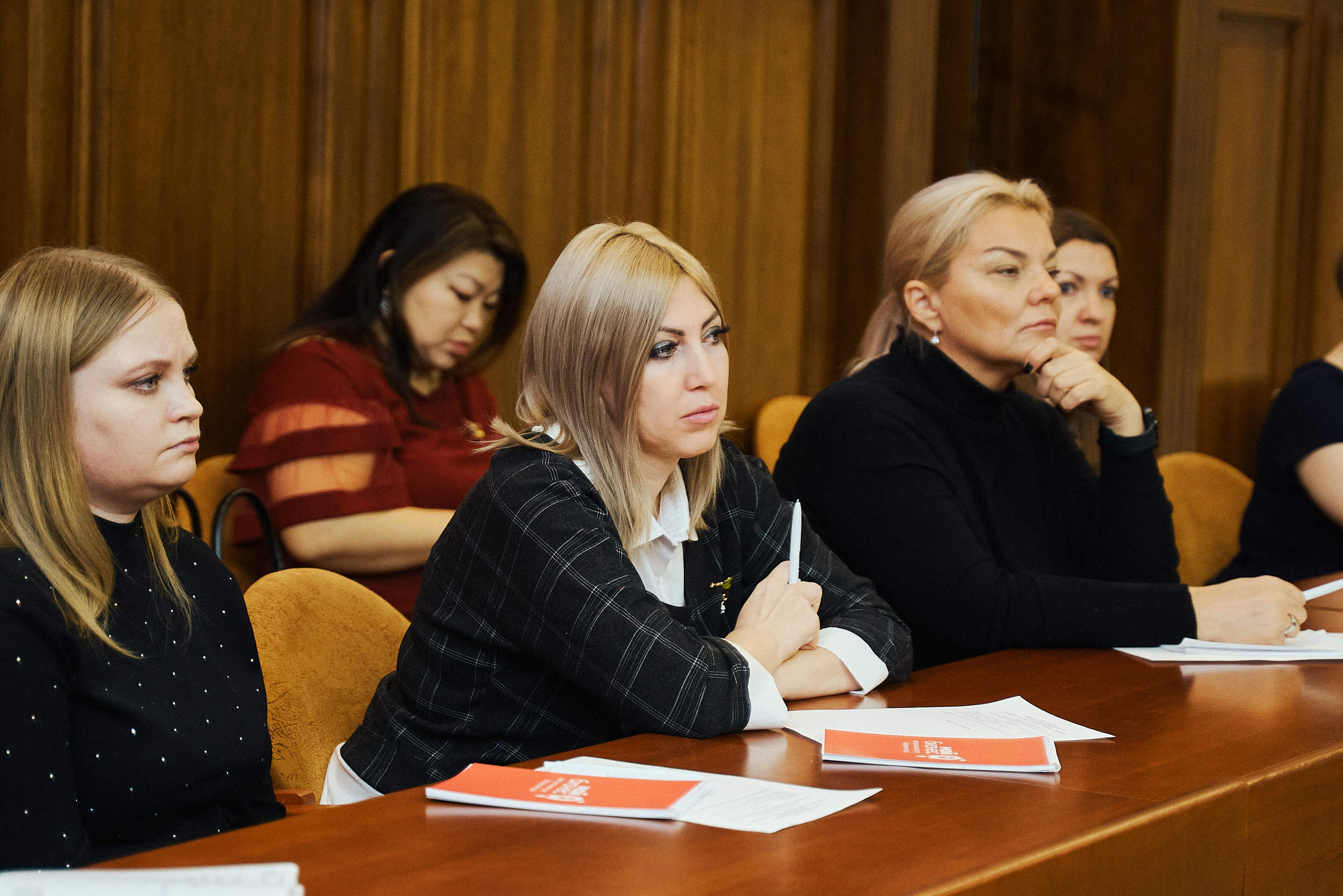 Мой бизнес «Дом приемов». Фотограф в Хабаровске
