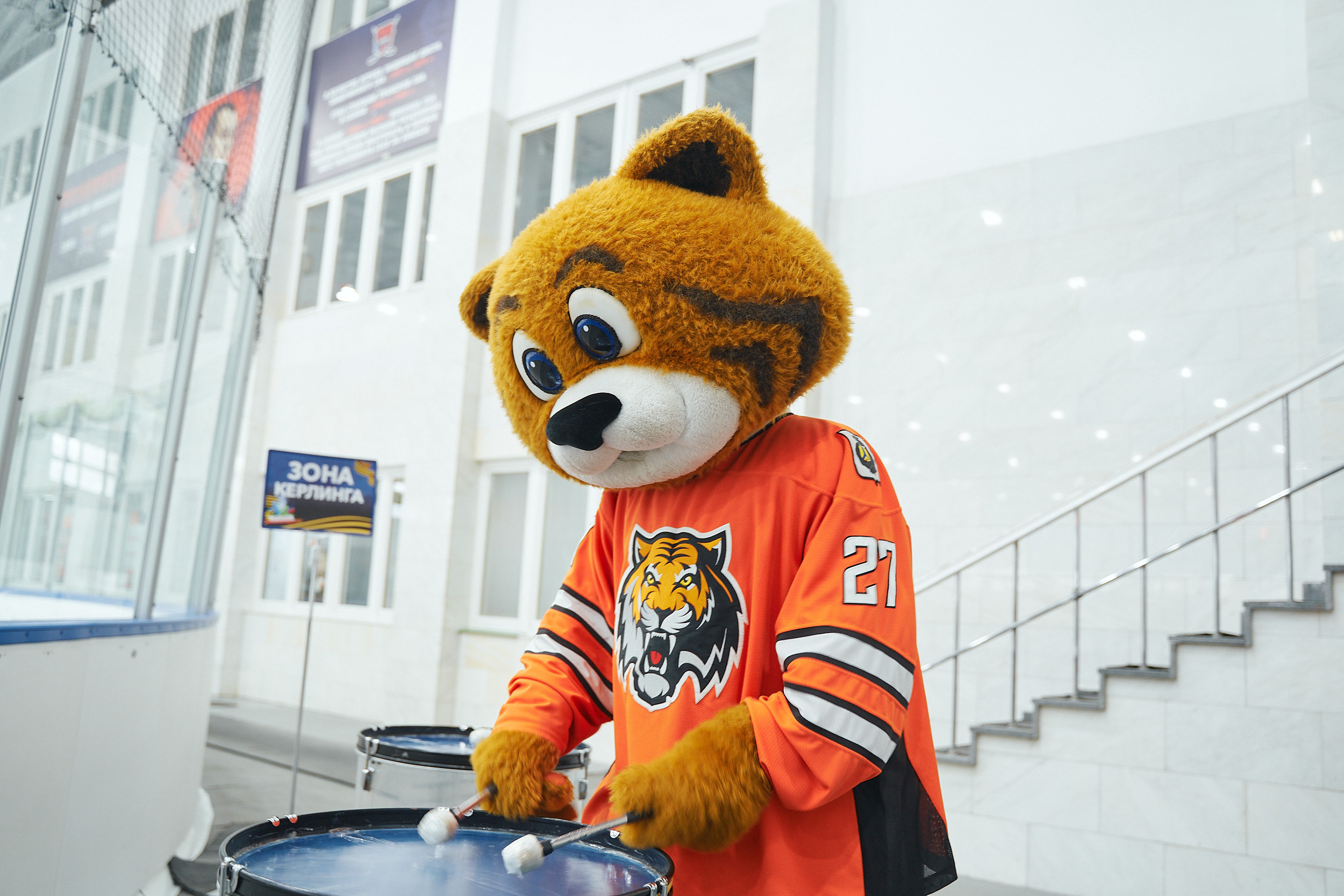 Транснефть и Газпром дружеский матч по хоккею. Фотограф в Хабаровске