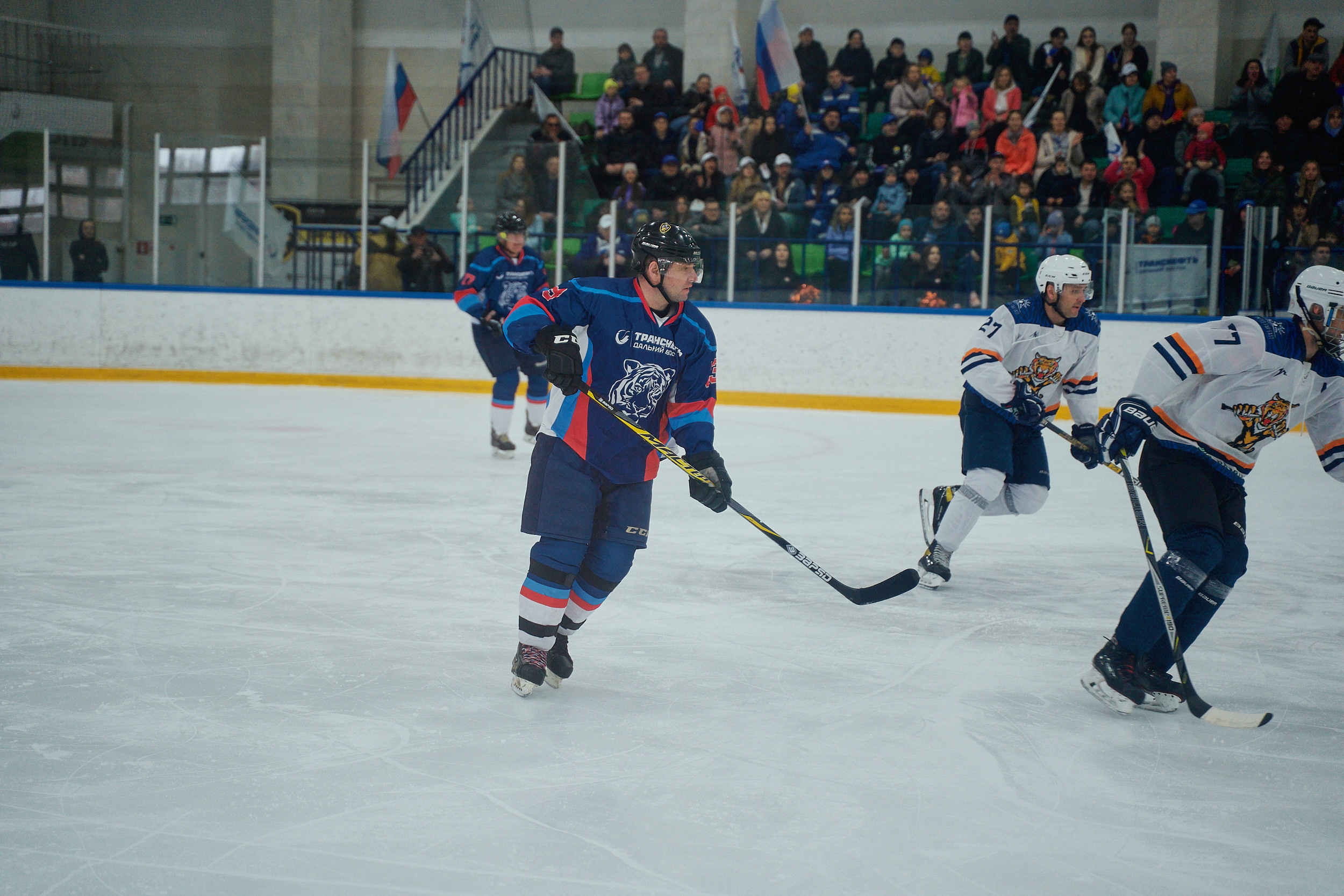 Транснефть и Газпром дружеский матч по хоккею. Фотограф в Хабаровске