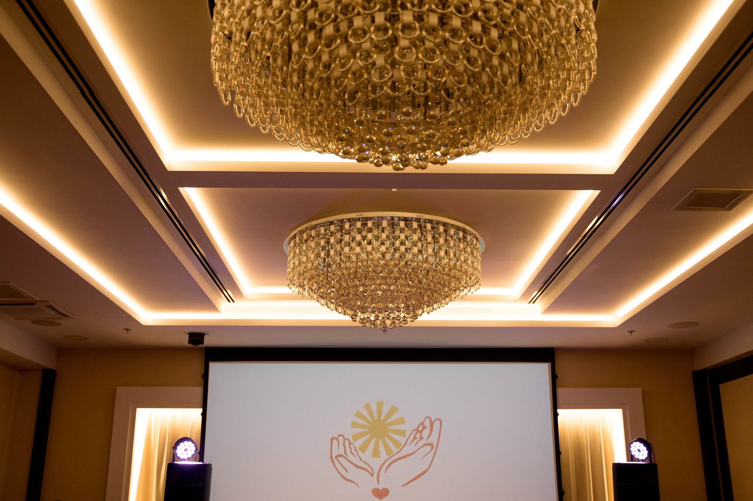 Солнце в ладошках. Свадебный фотограф в Новосибирске Алена Цизман