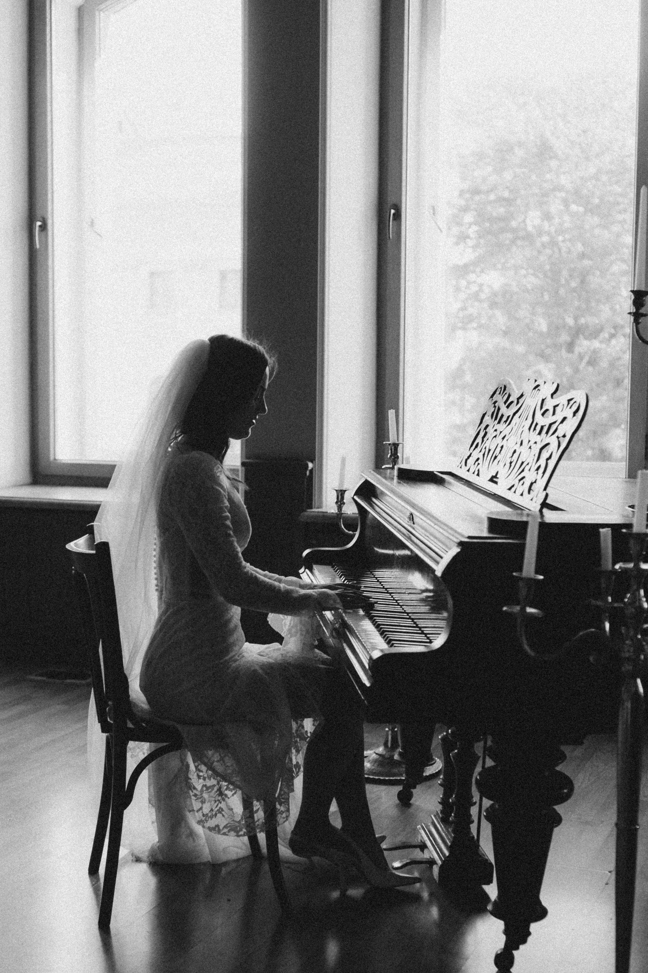 СЪЁМКИ В ПЕРВОМ ДВОРЦЕ ПРОГУЛКА И СТУДИЯ. Профессиональный фотограф, Санкт-Петербург — Виктория Богомолова