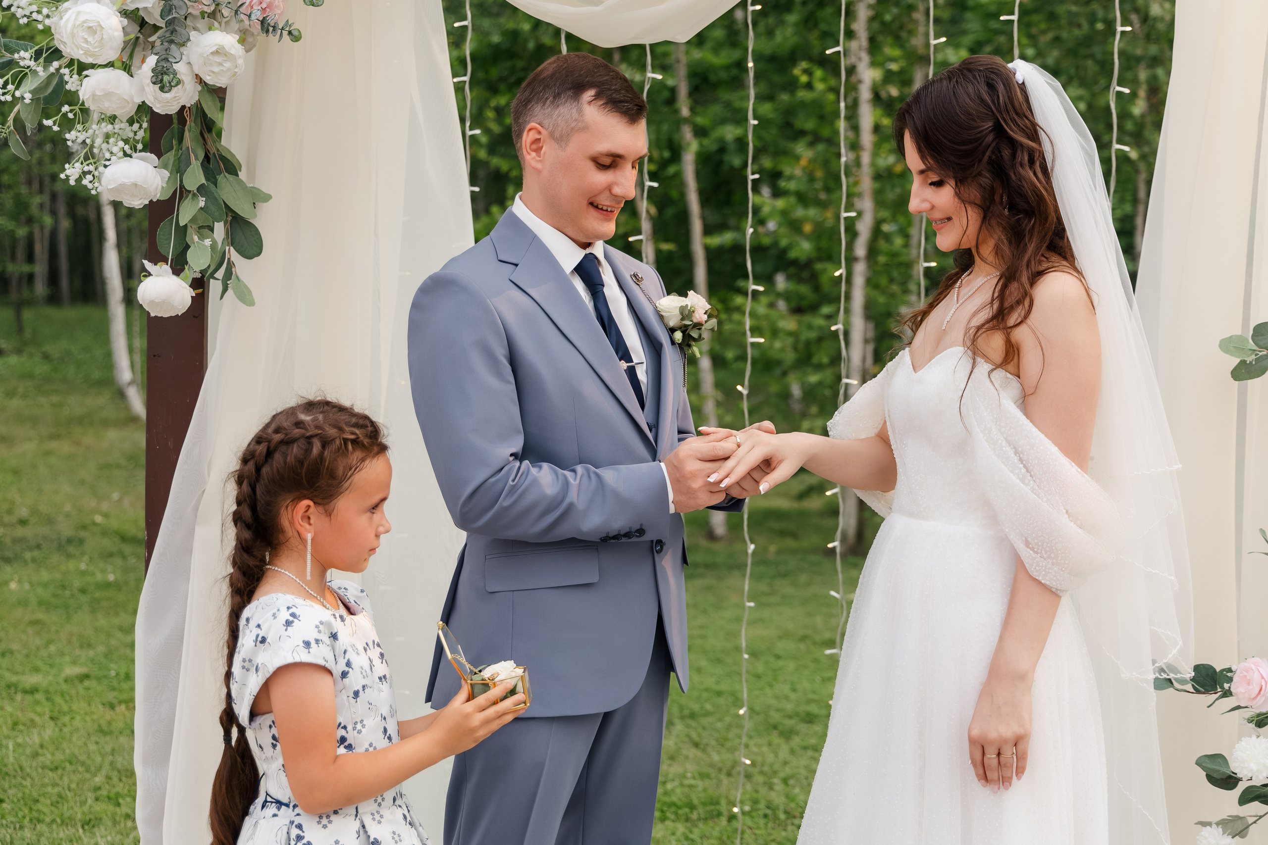 Антон и Яна. Сборы. Дом Офицеров. Выездная. Мельница. Свадебный фотограф в Хабаровске