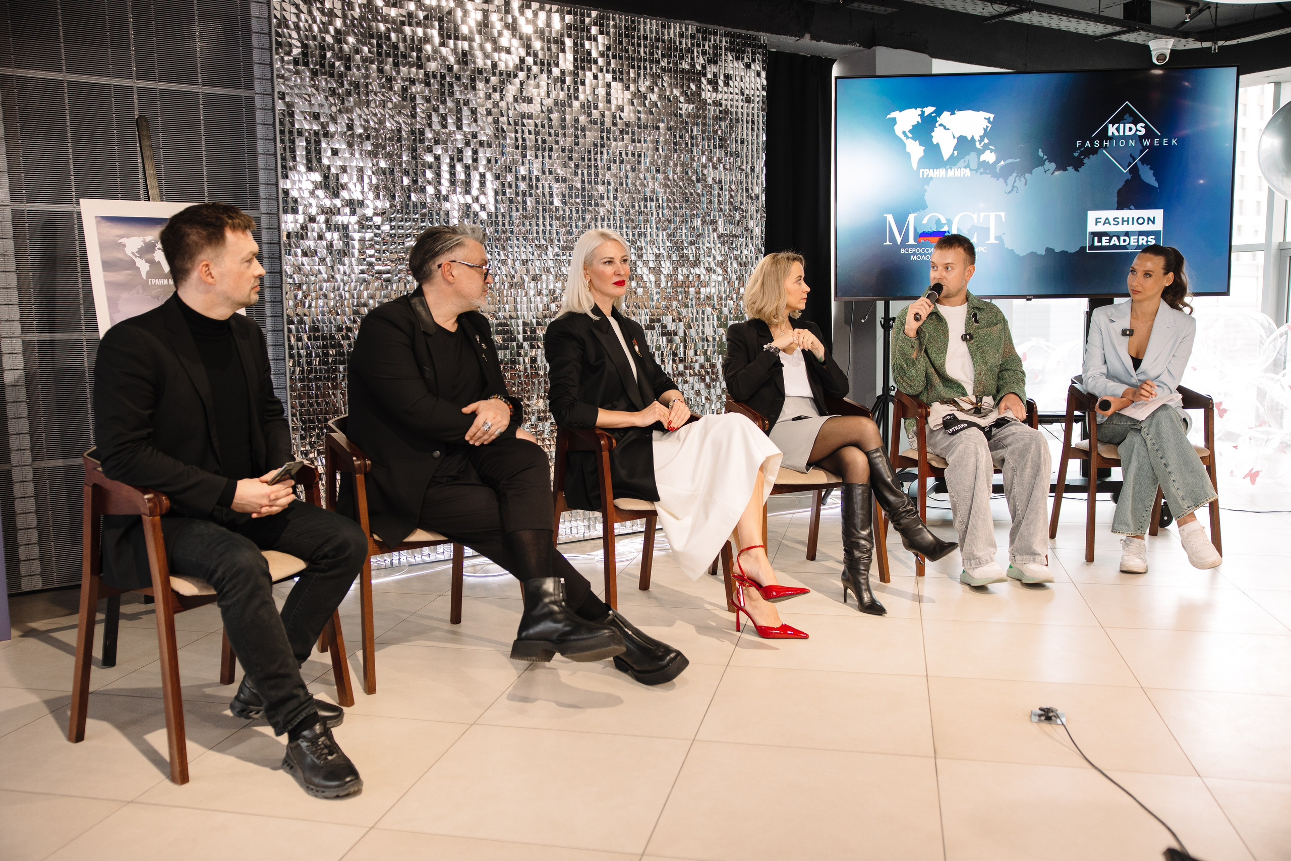 Пресс-конференция Всероссийского конкурса молодых талантов «МОСТ». Контент фотограф в Москве и области Елена Кулакова