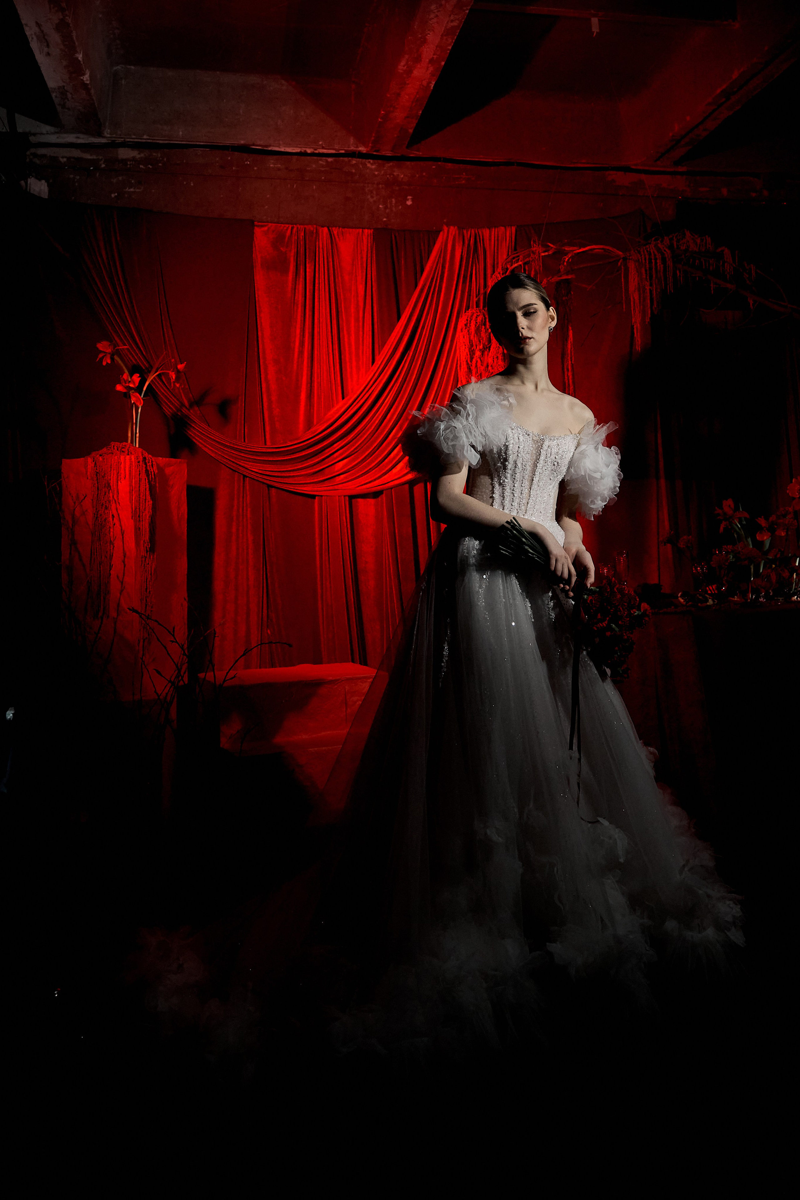 Red. Свадебный фотограф в Красноярске Владимир Ятмасов