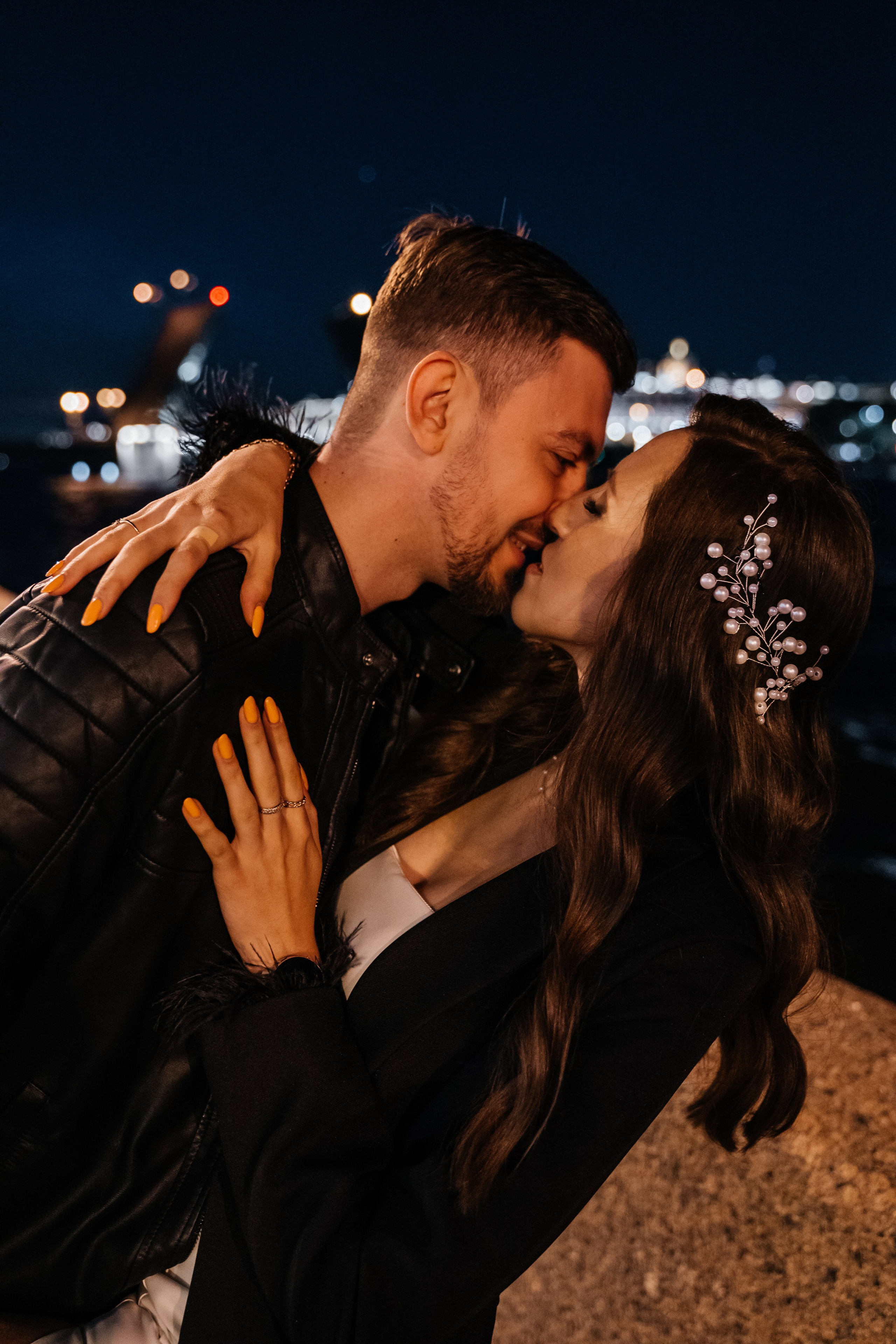 Love story «Night Petersburg». Свадебные фотограф и видеограф Наталья и Анатолий Новиковы СПб