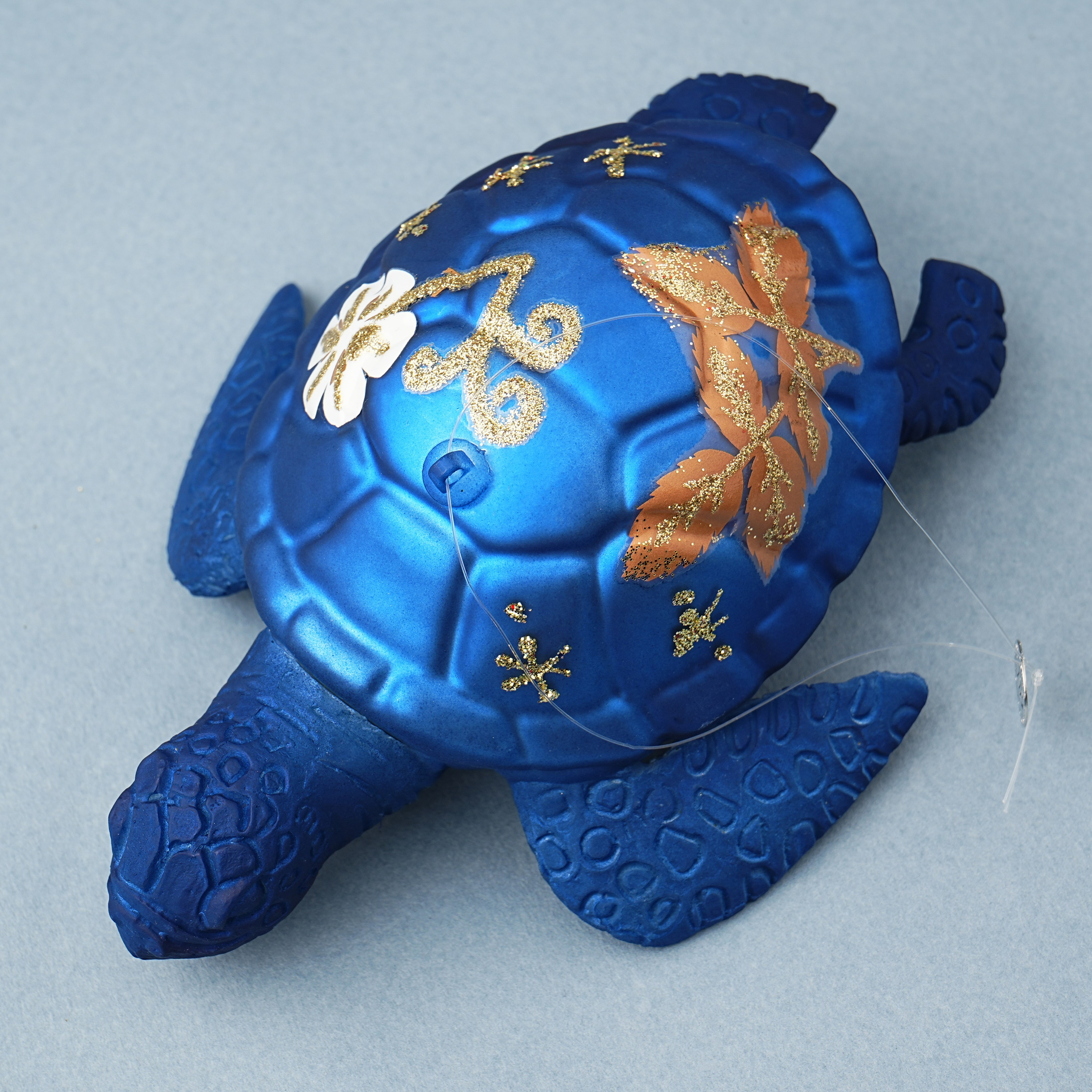 Елочные игрушки и шары. Профессиональный фотограф в Москве и МО