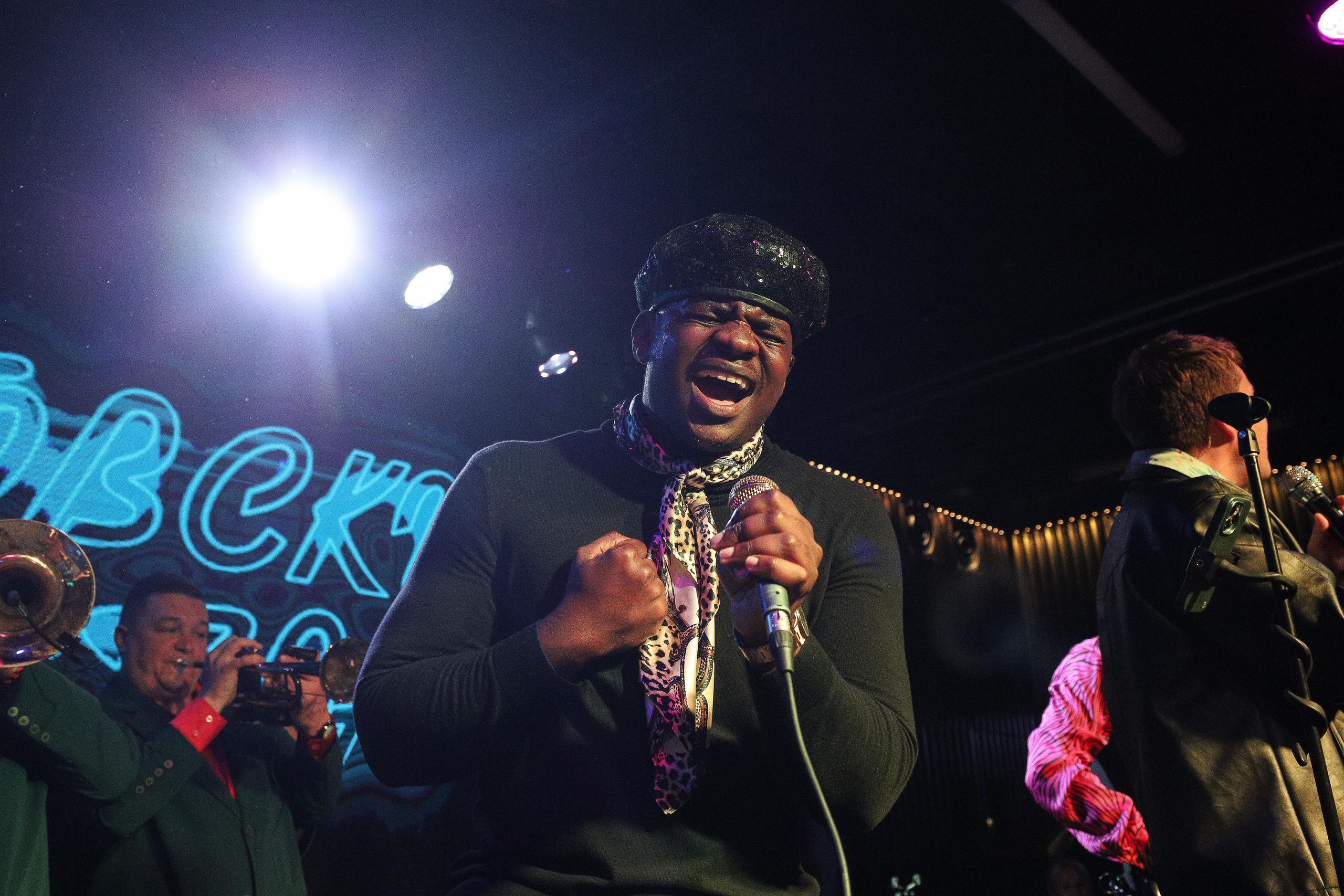 Айвазовский Оркестра \ 18 мая \ Новосибирск \ Ночь. Фотограф в Новосибирске Александр Иванов