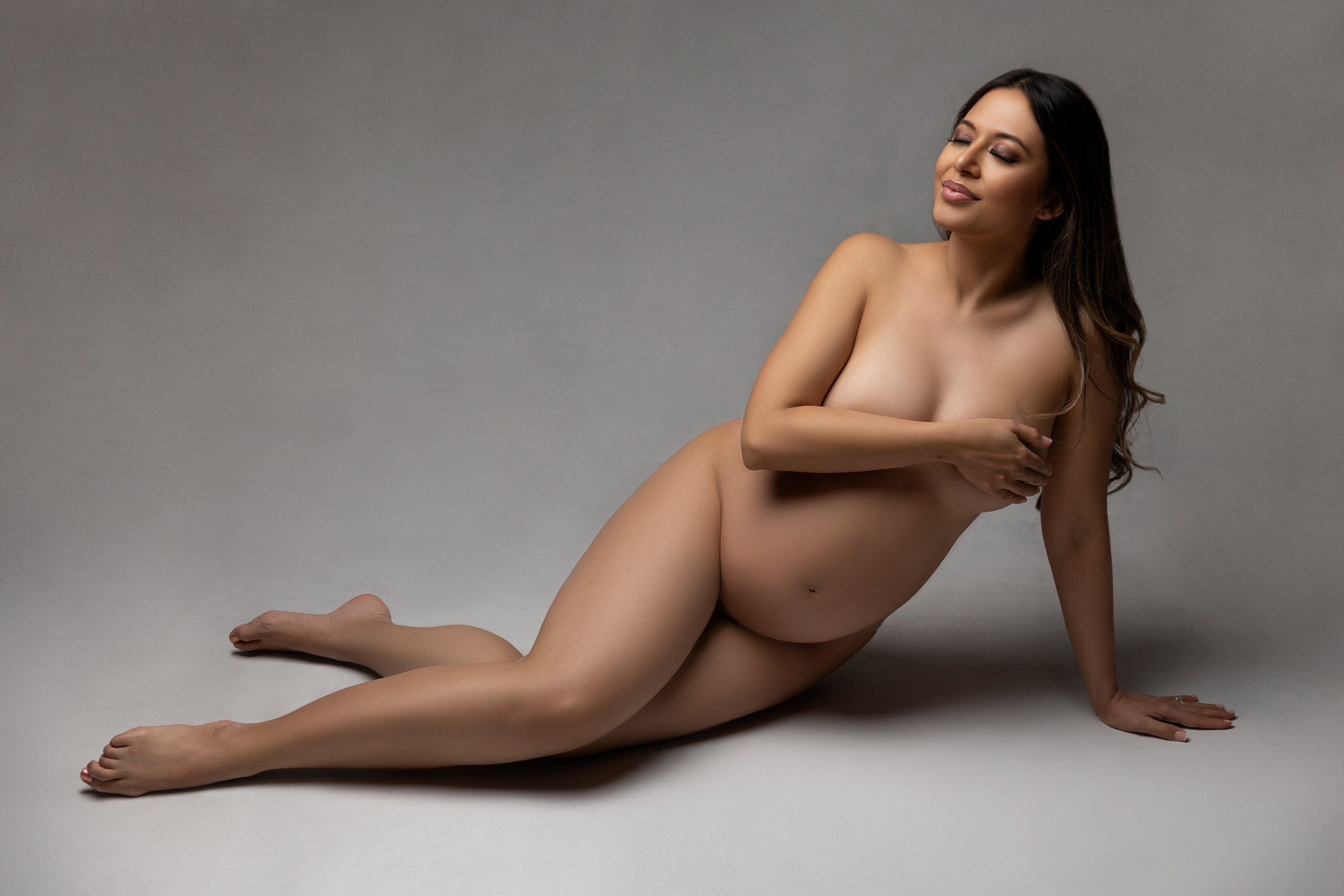 MATERNITY. Professional Worldwide Retoucher Retouch.Allusory