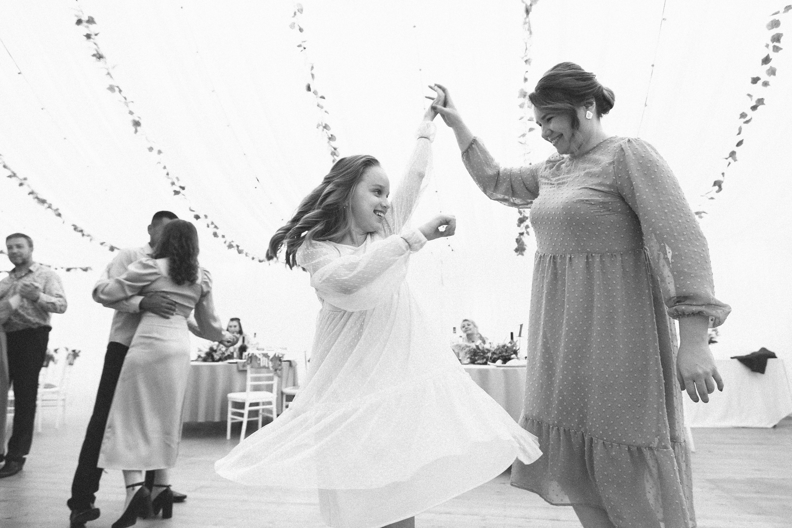 Полный день свадебной фотосессии. Портретный и репортажный фотограф. Мыльников Илья