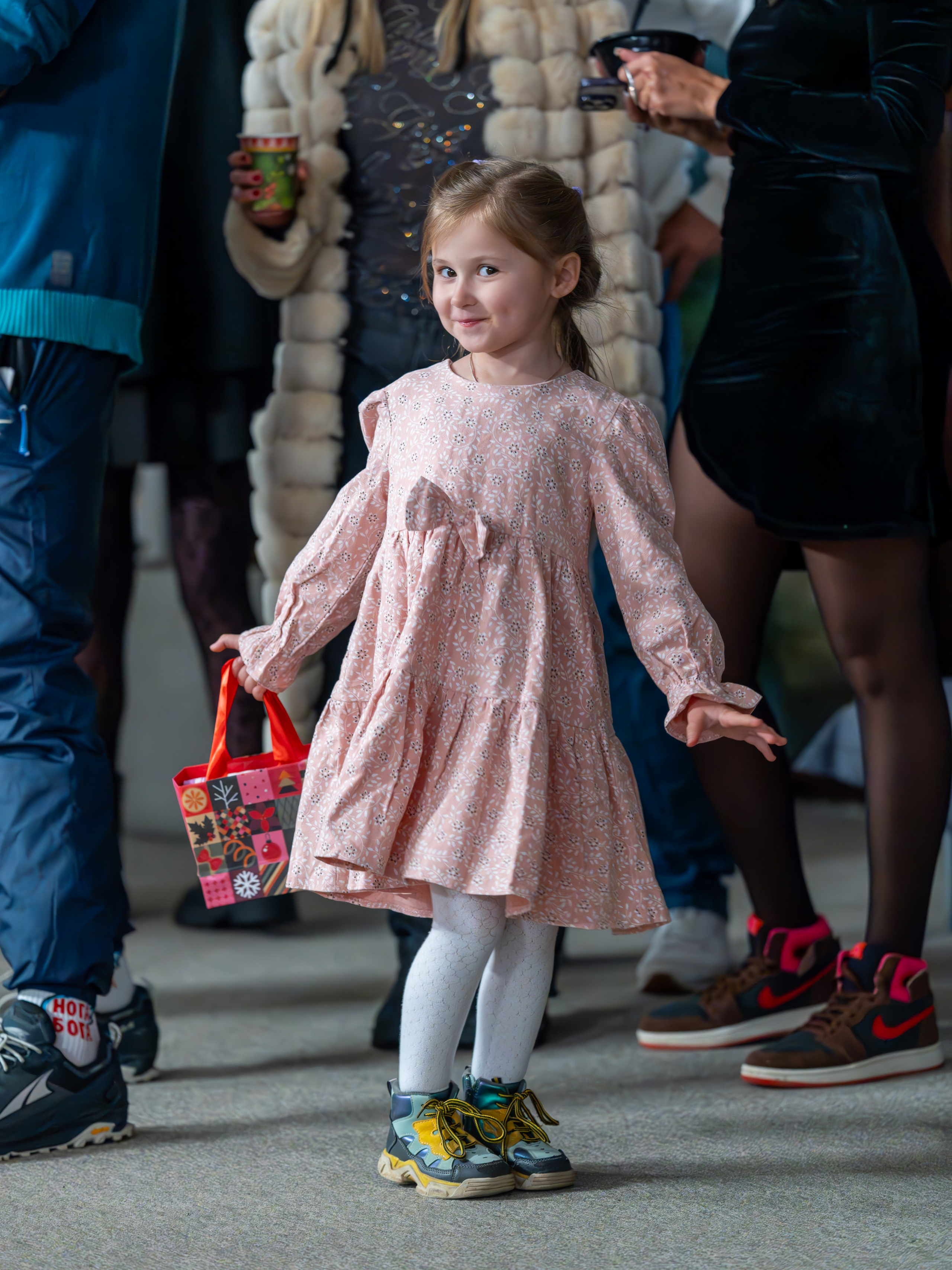 Предновогодняя встреча в пространстве Steford Hub. Репортажный фотограф в Красной Поляне и Сочи Павлюченко Екатерина