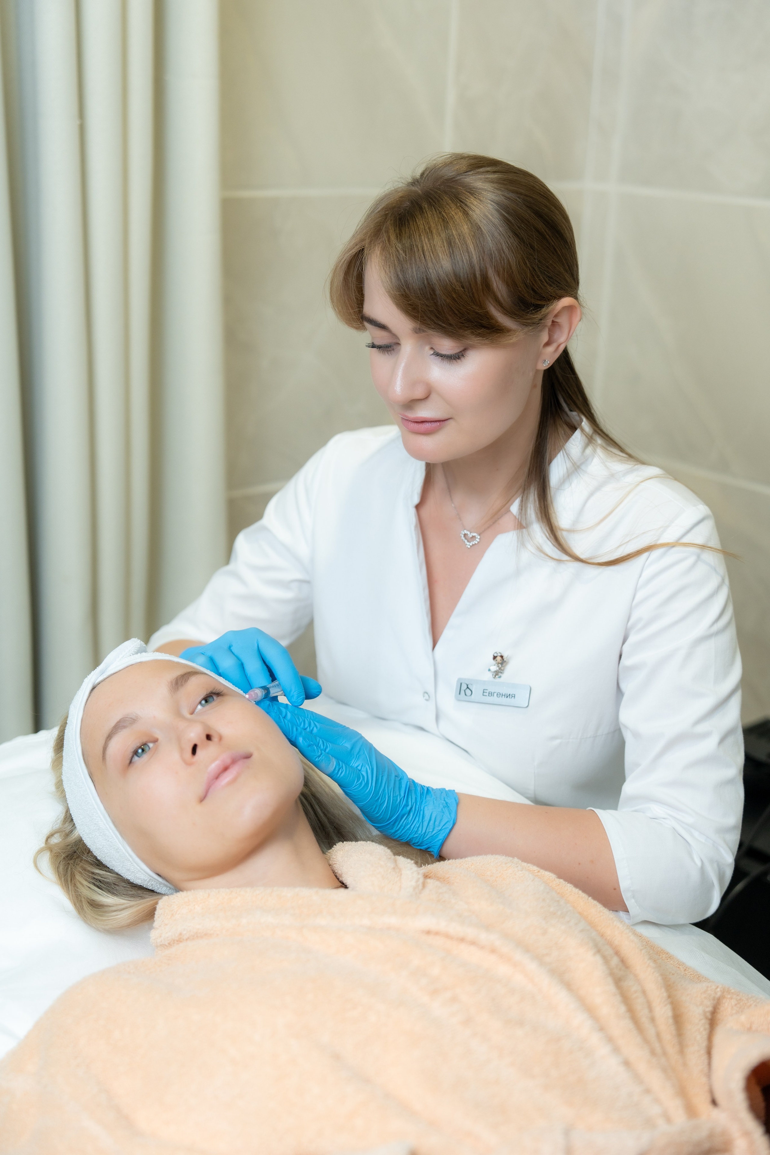 Контент съемка для медицинского центра в отеле Rosa Springs. Репортажный фотограф в Красной Поляне и Сочи Павлюченко Екатерина