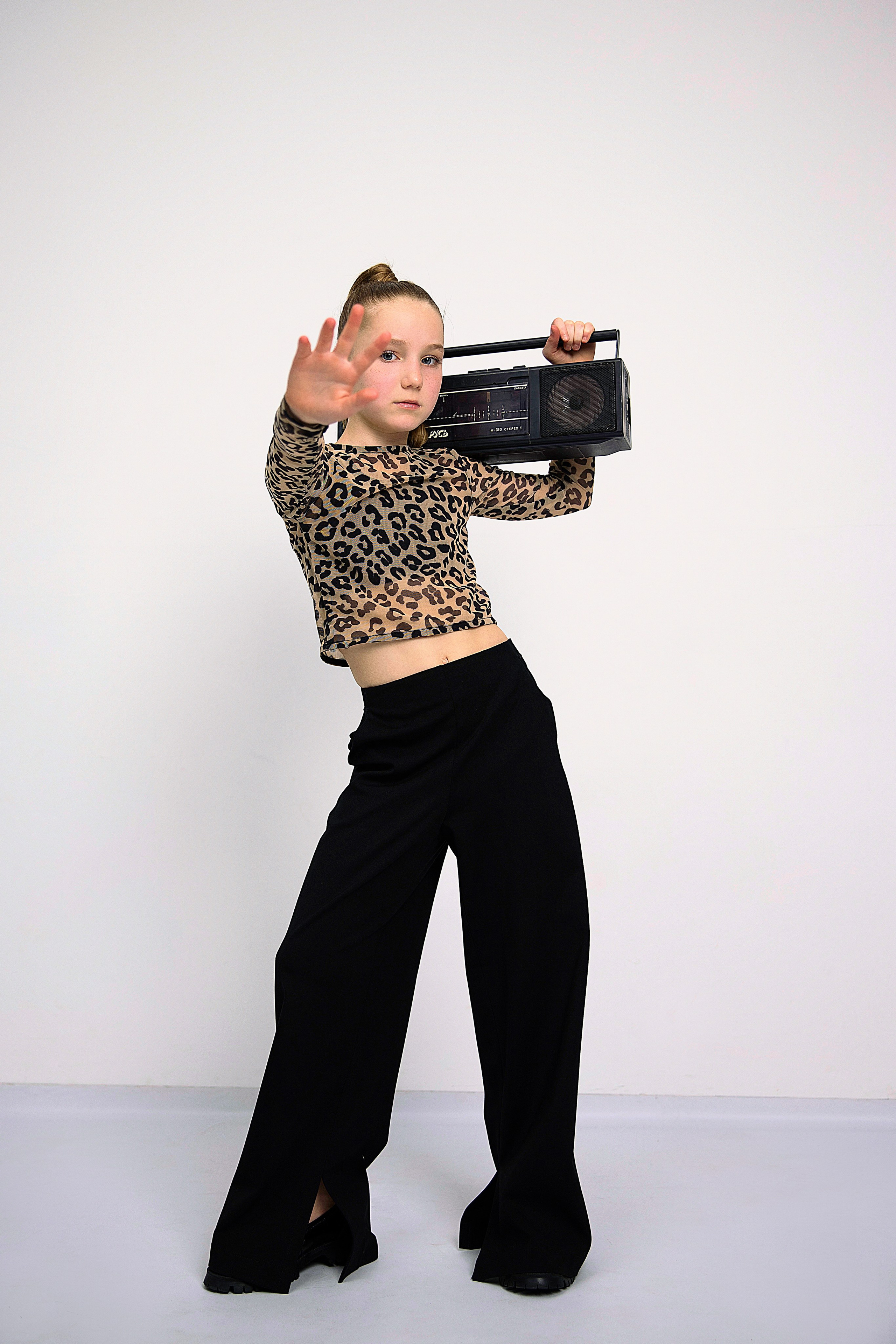 «ФАБРИКА ЗВЕЗД». Детский школьный фотограф в Кемерово Зиновьева Екатерина