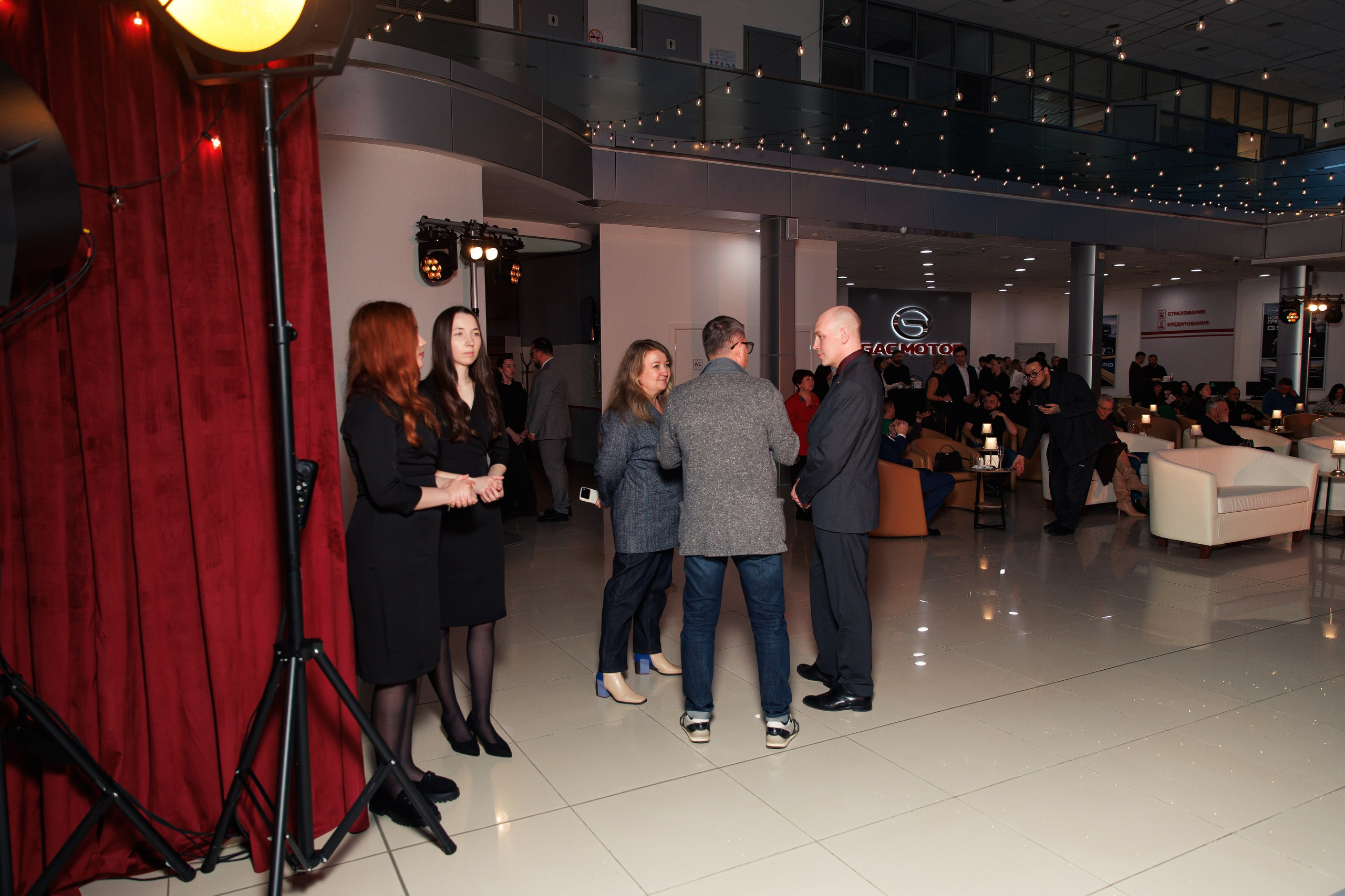 Презентация новой Toyota RAV4. Репортажный и свадебный фотограф в Уфе Павел Кожевников