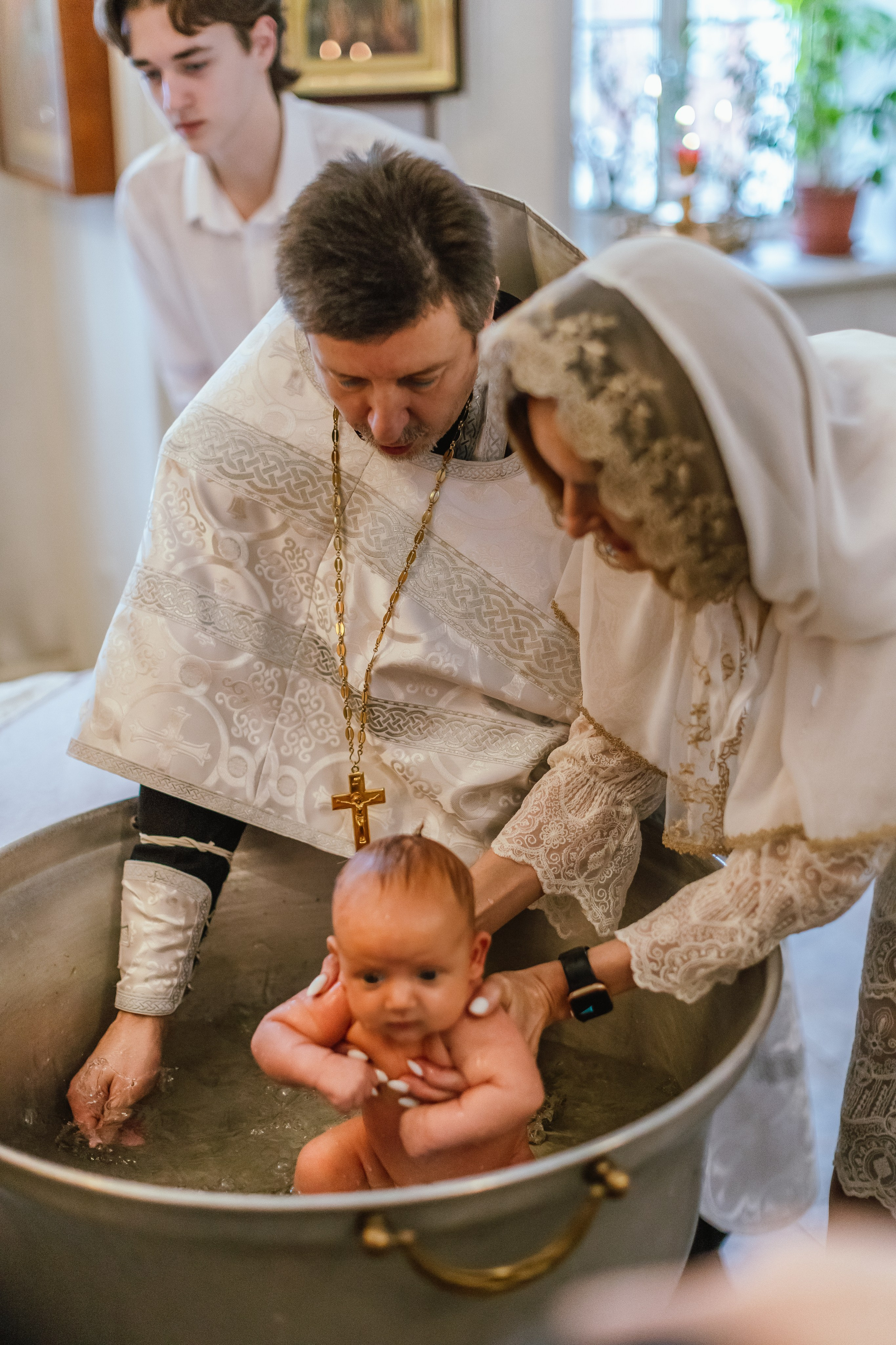 Фотосъемка крещения. Фото и видео Москва, Московский. Свадебный фотограф, видеограф, фотосессии, видеосъемка