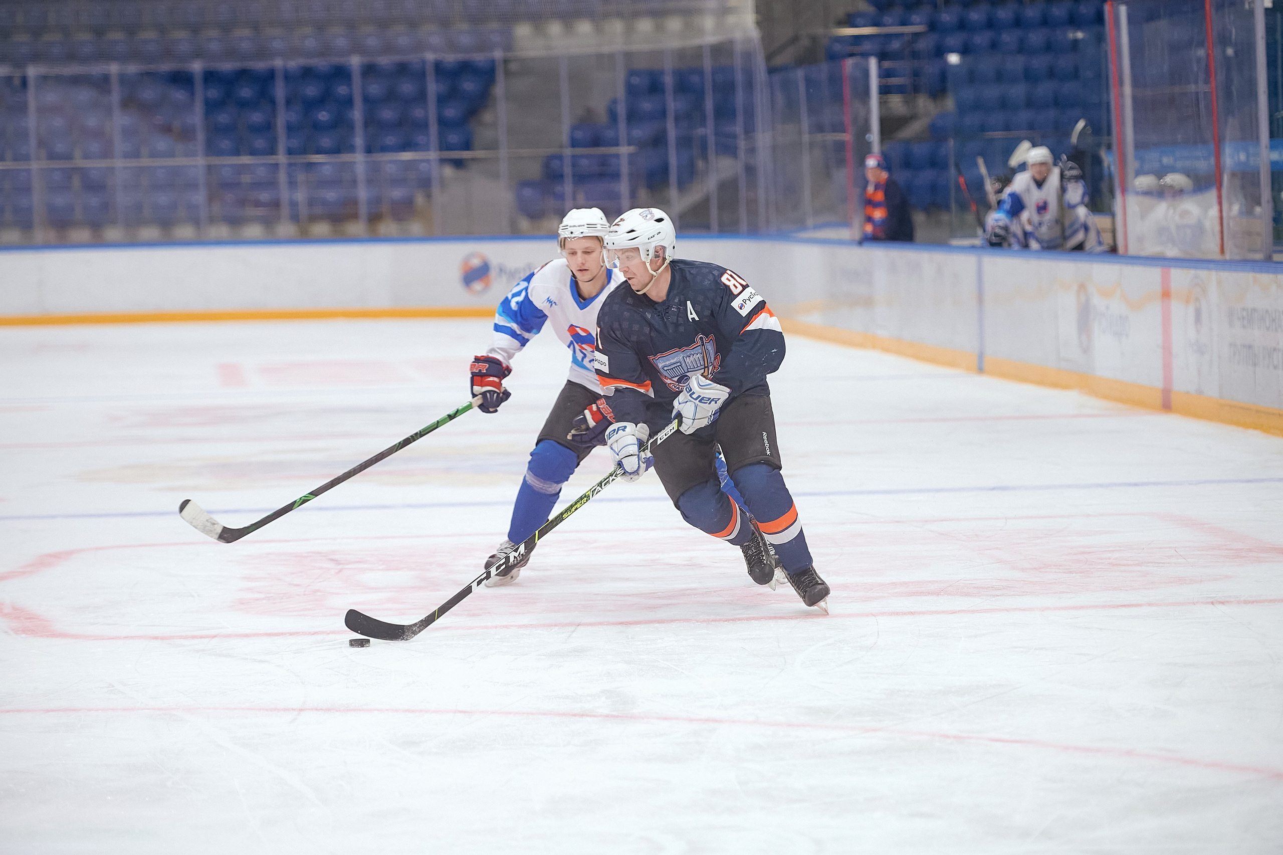 Портфолио репортажной фотосъёмки: Кристалл арена — Хоккей — РусГидро. Фотограф Яковлев Роман — Красноярск