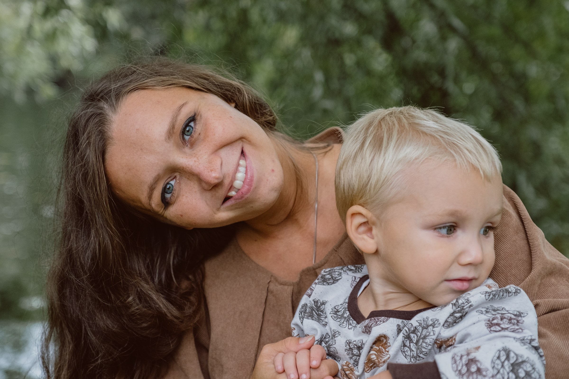 В парке. Свадебные и семейные фотографы в Москве Максим и Оксана Первомай