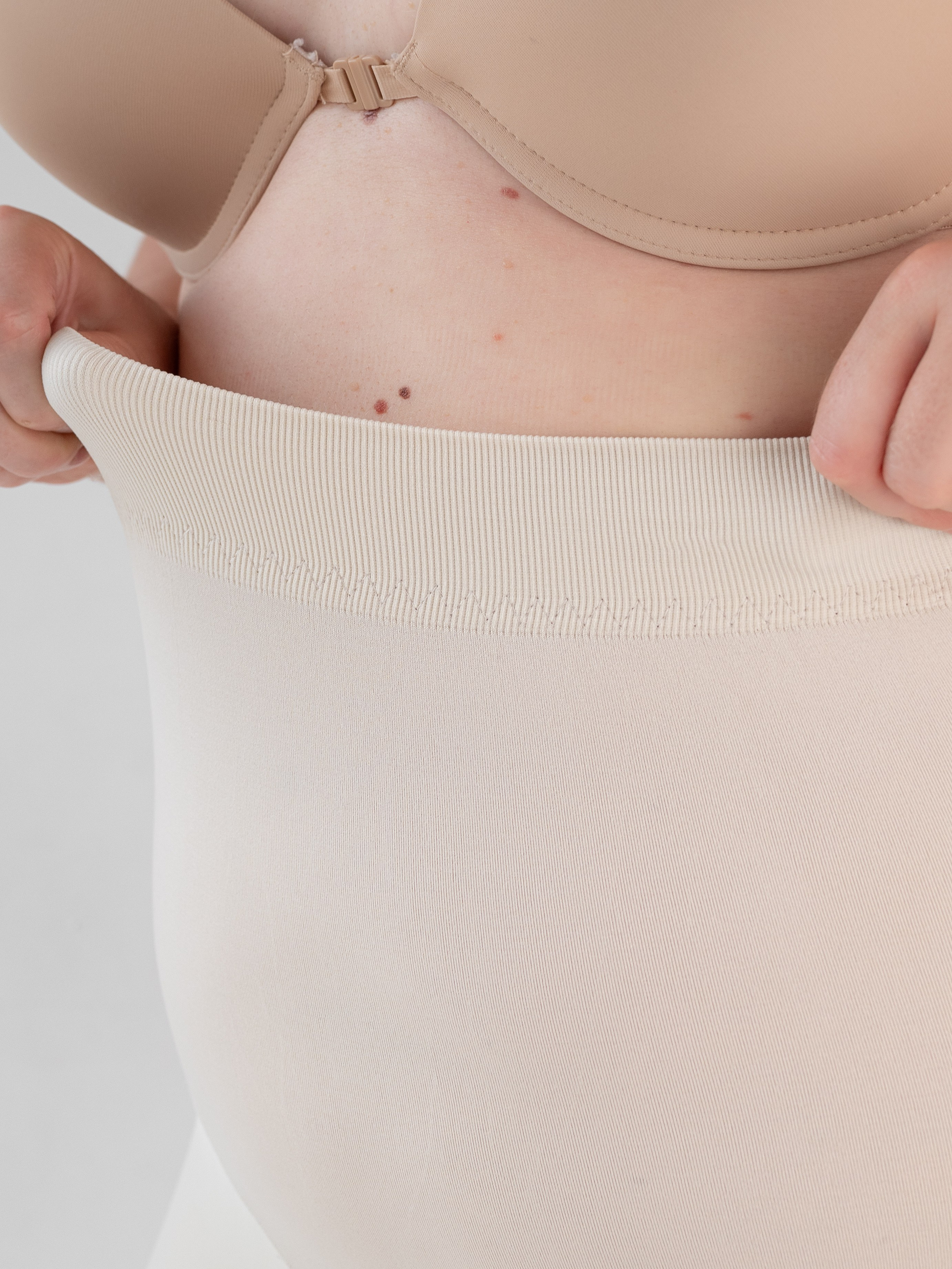 Женское нижнее белье plus size серия 2. Предметный фотограф, фото для маркетплейсов Пятигорск, КМВ