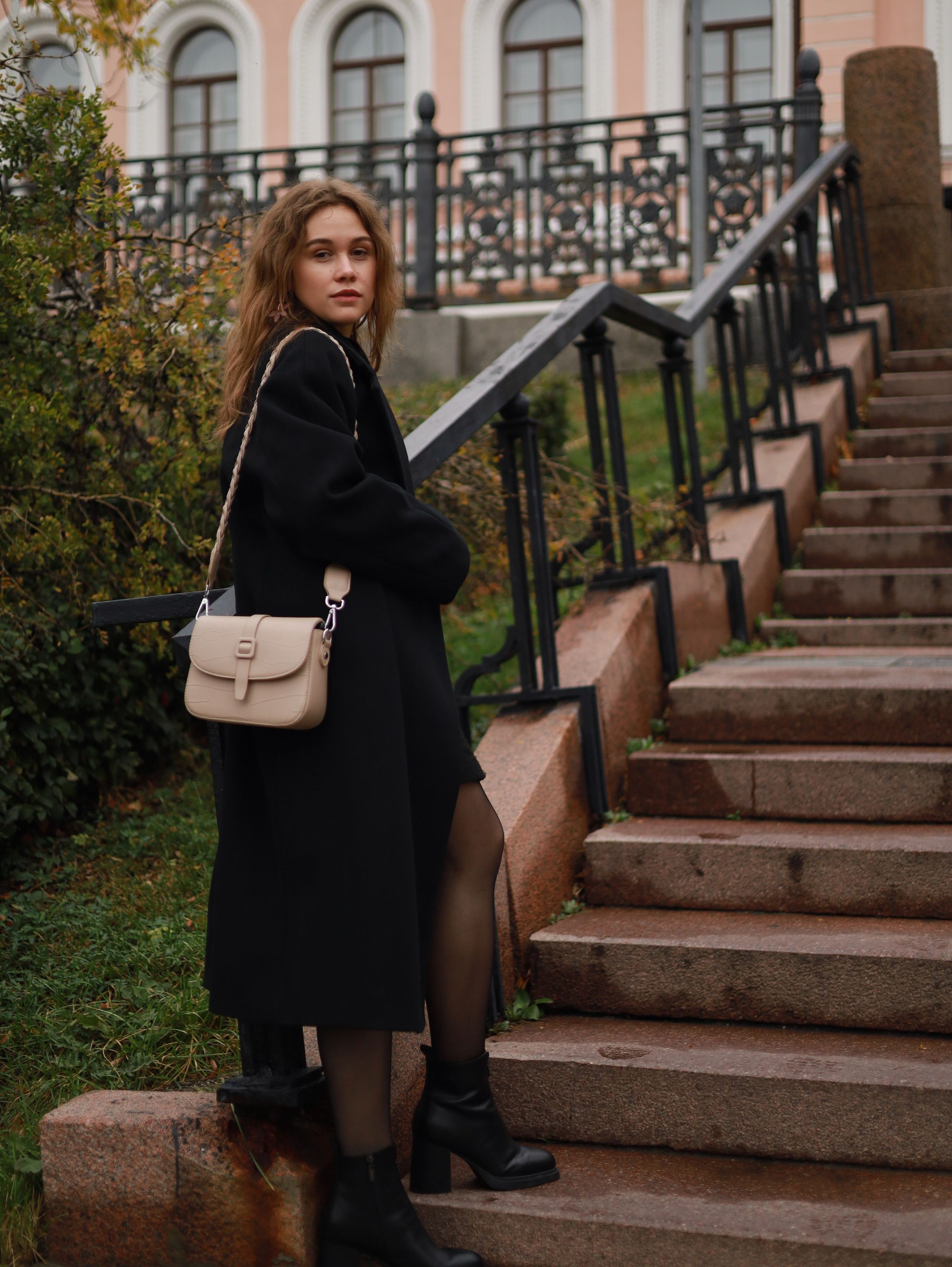 Осенняя городская фотосессия для Ники. Фотограф  Москва&Сочи Лазарева Вита