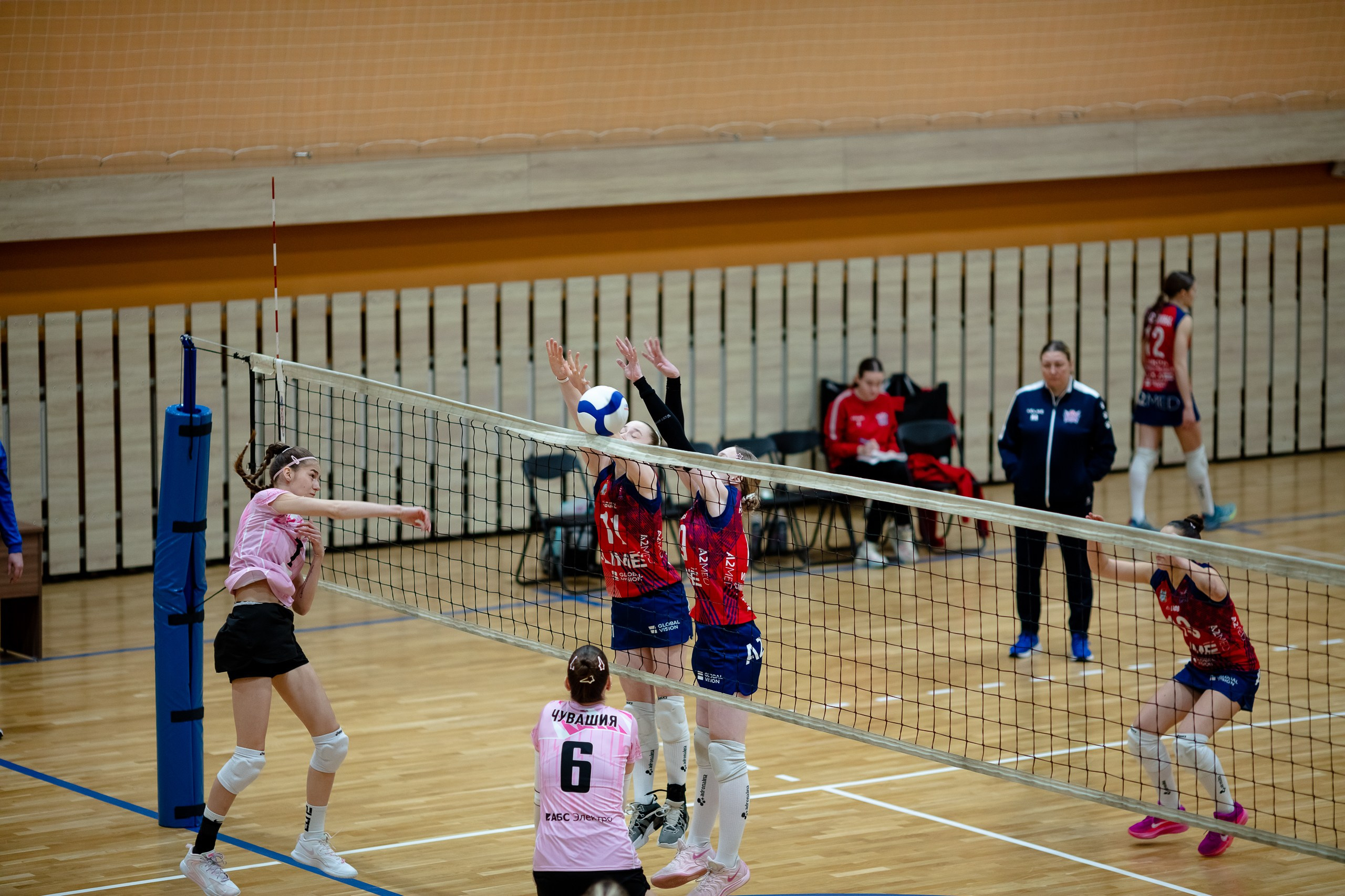 СШ11 — Искра / 2 игра. Фотография