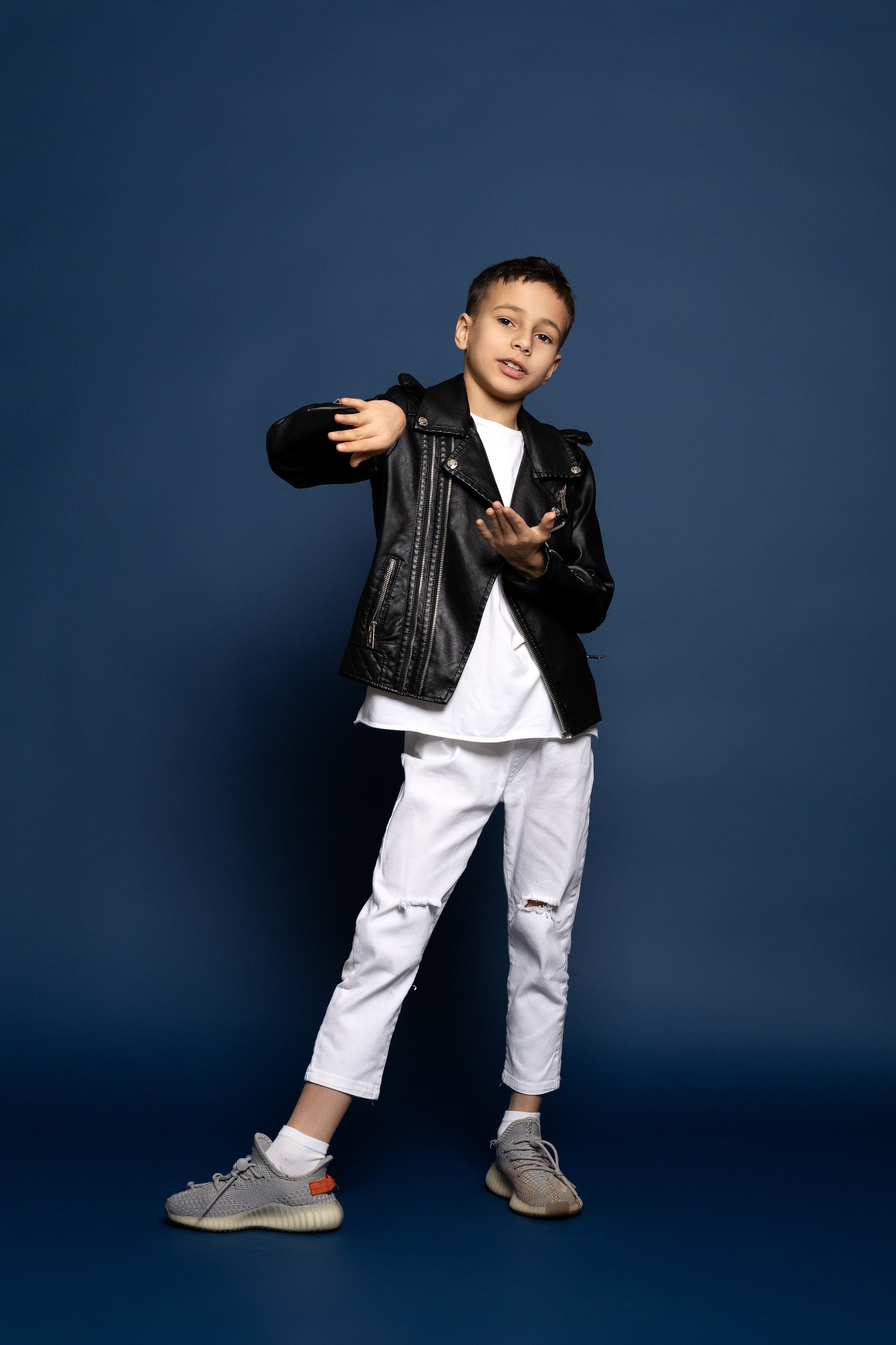 Валерия и Глеб. Портретный Студийный и уличный фотограф Москва. Индивидуальные, Семейные, Беременность, Будуар, Каталог, контент съемки для блога и бизнеса