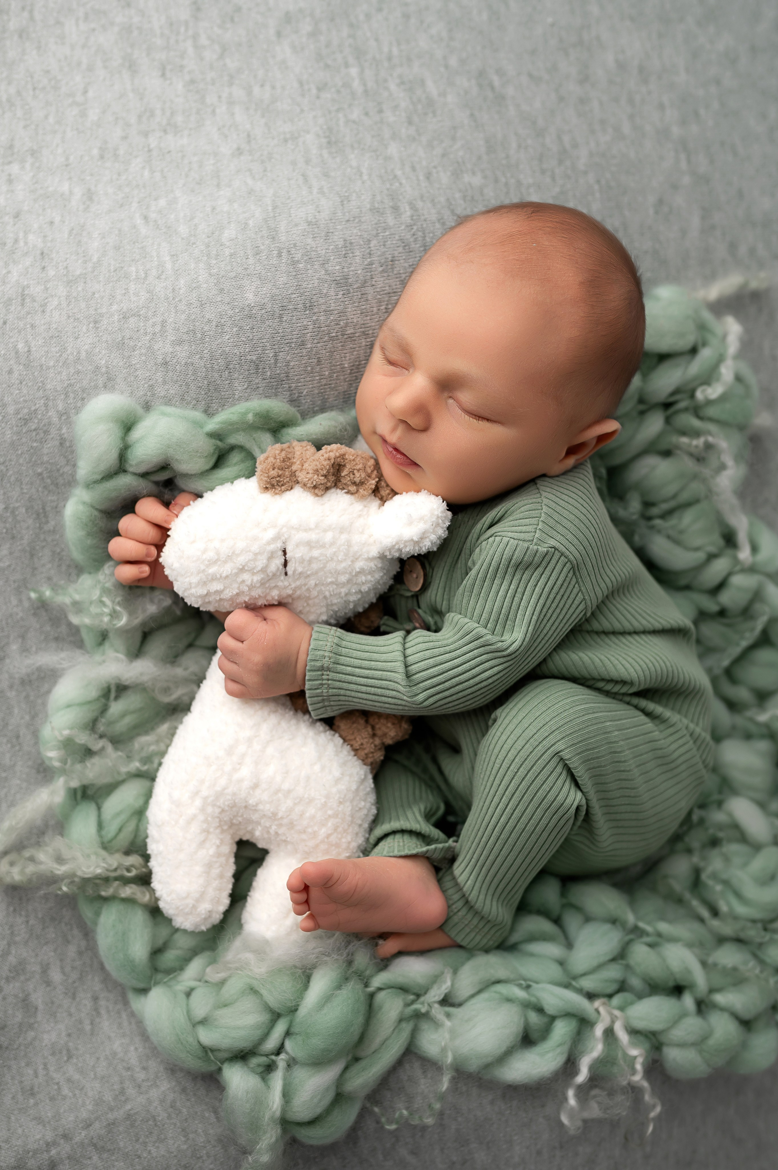 Новорождённые мальчики. Детский фотограф новорождённых в Минске Боровик Екатерина