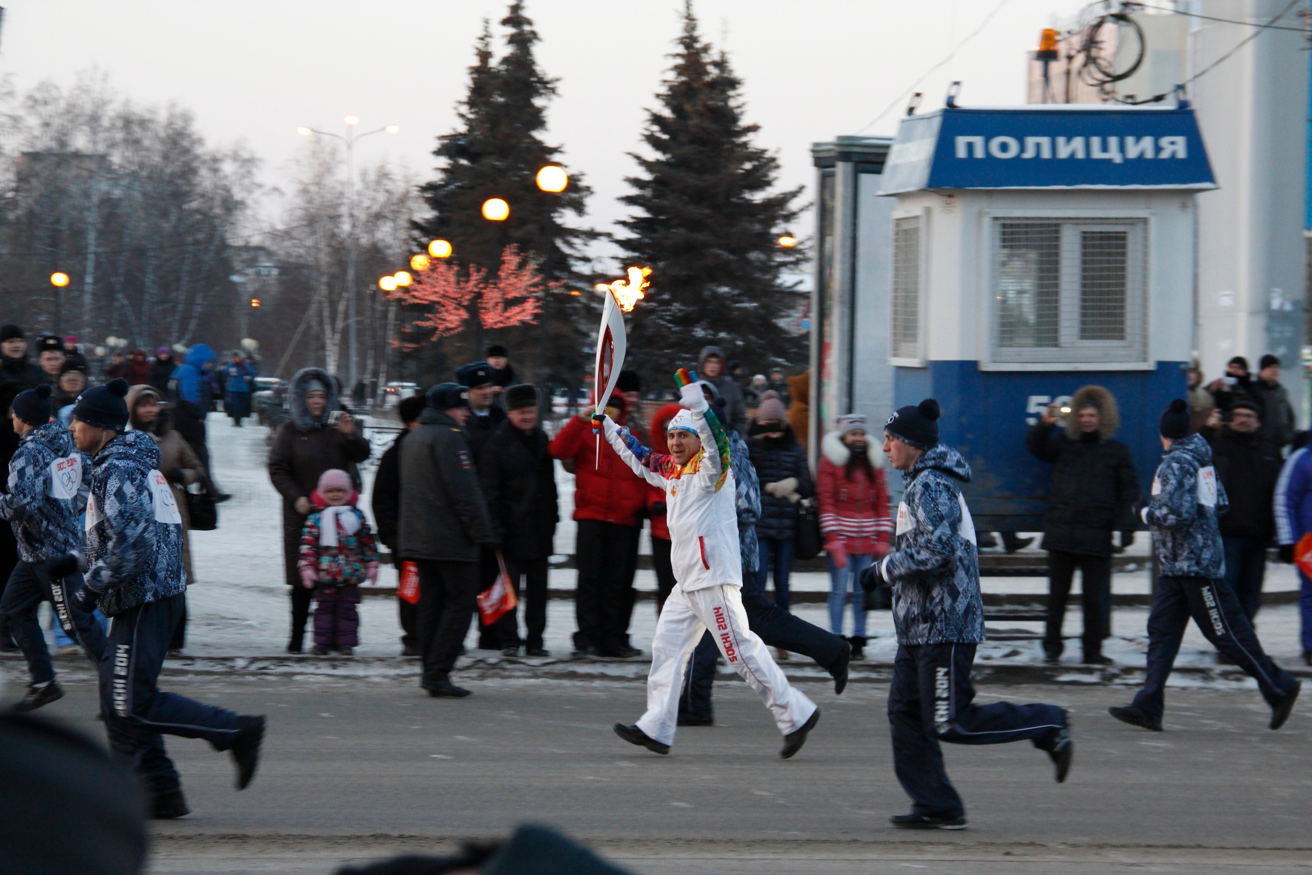 Эстафета Олимпийского огня в Тюмени. Фотограф в Тюмени Александр Григоров