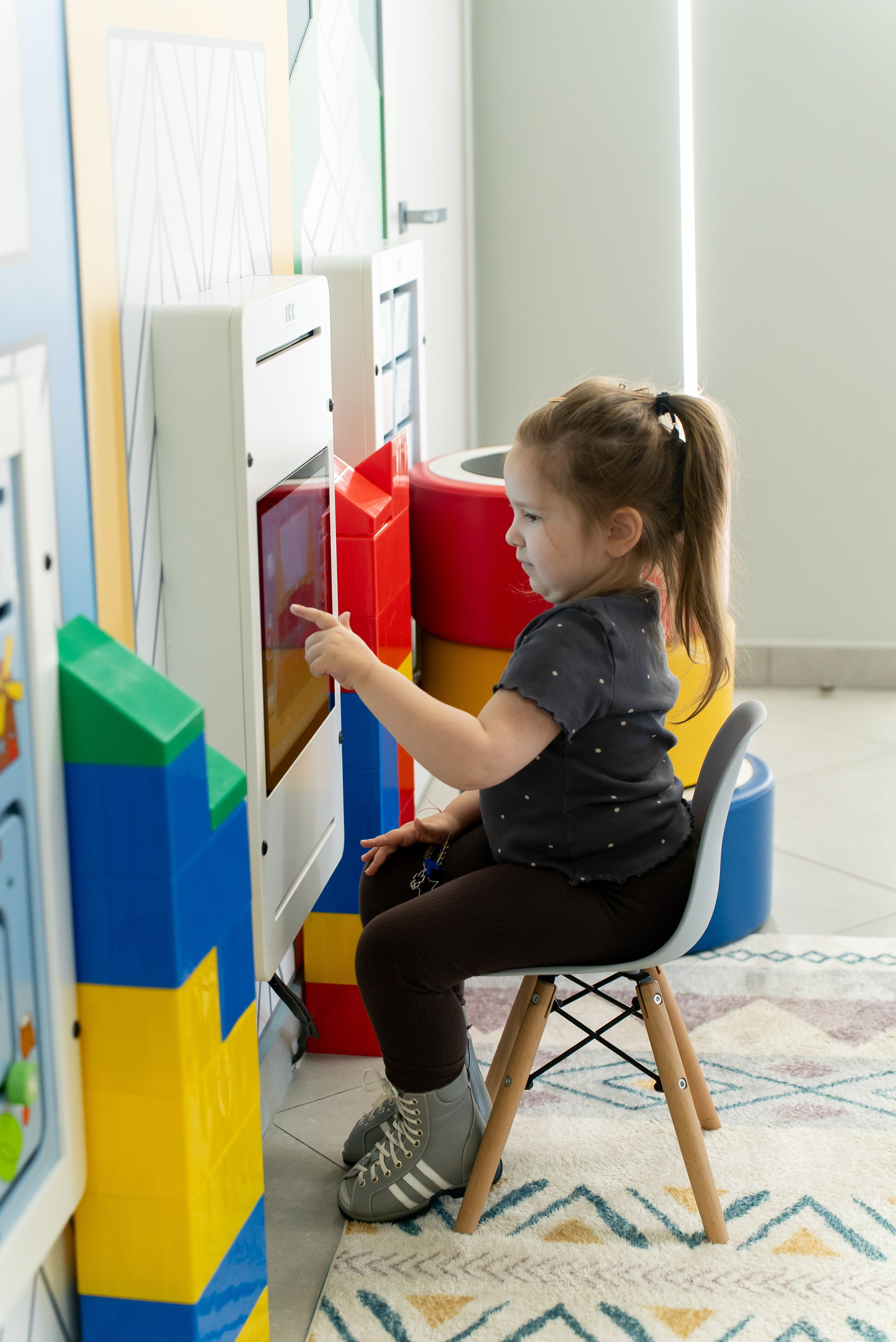 Детский реабилитационный центр. Pomanovskaya.ru / женский фотограф