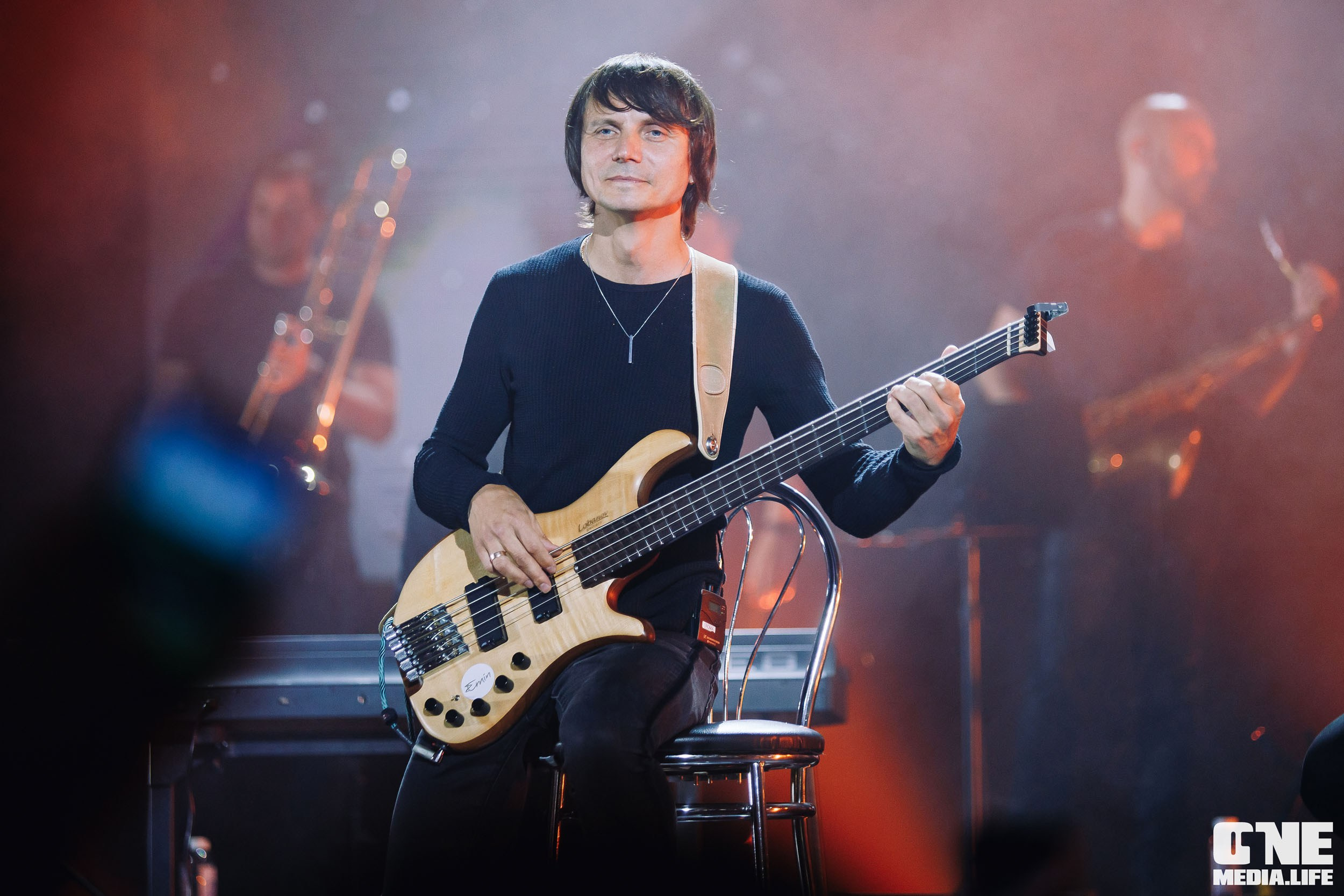 Фоторепортаж с концерта Эмина в Янтарь Холле. One Media Life: фоторепортажи, фотоотчеты с мероприятий и заведений