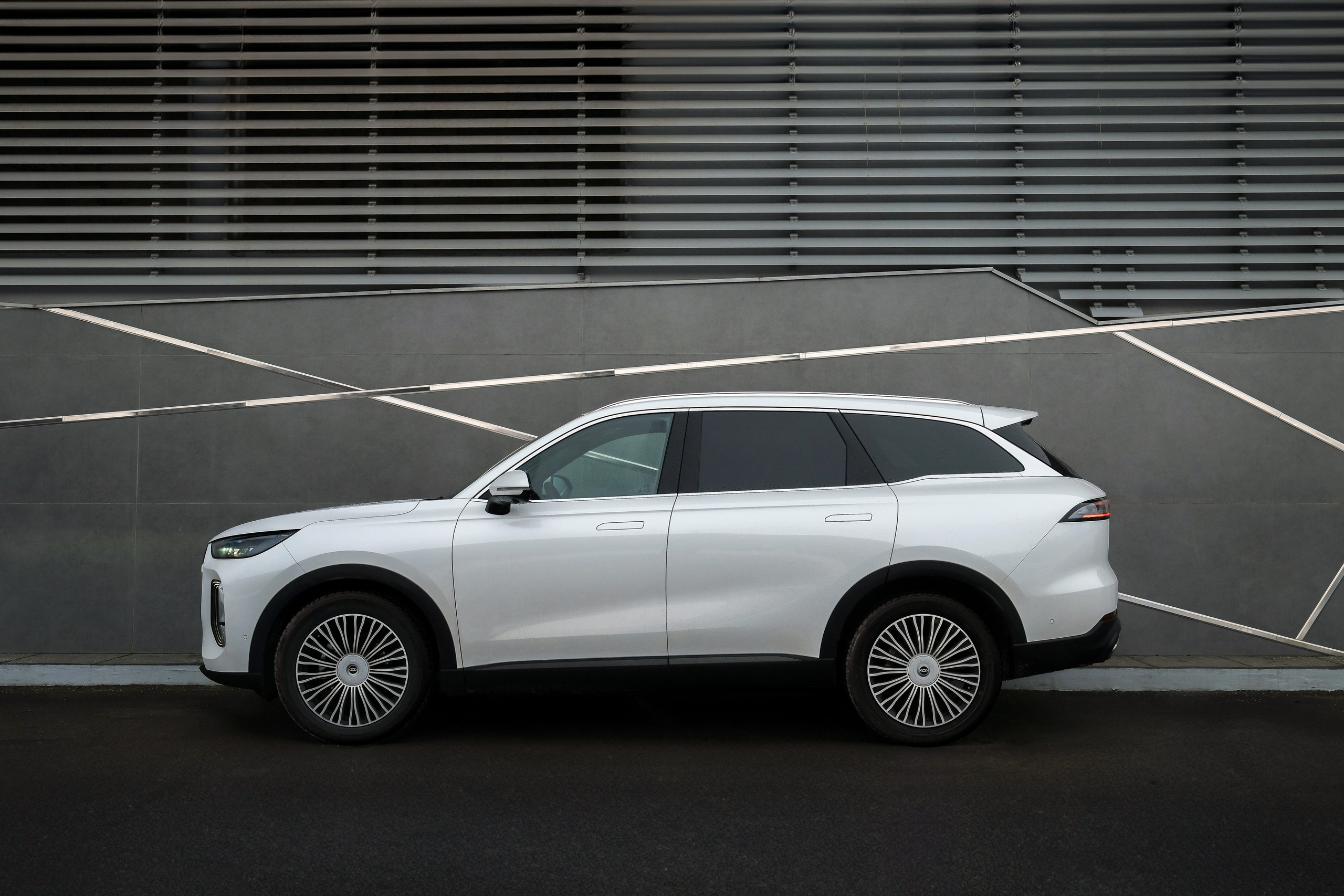 Автомобильная съемка. Имиджевый фотограф Илья Балух СПб — Москва  — заяви о себе красиво