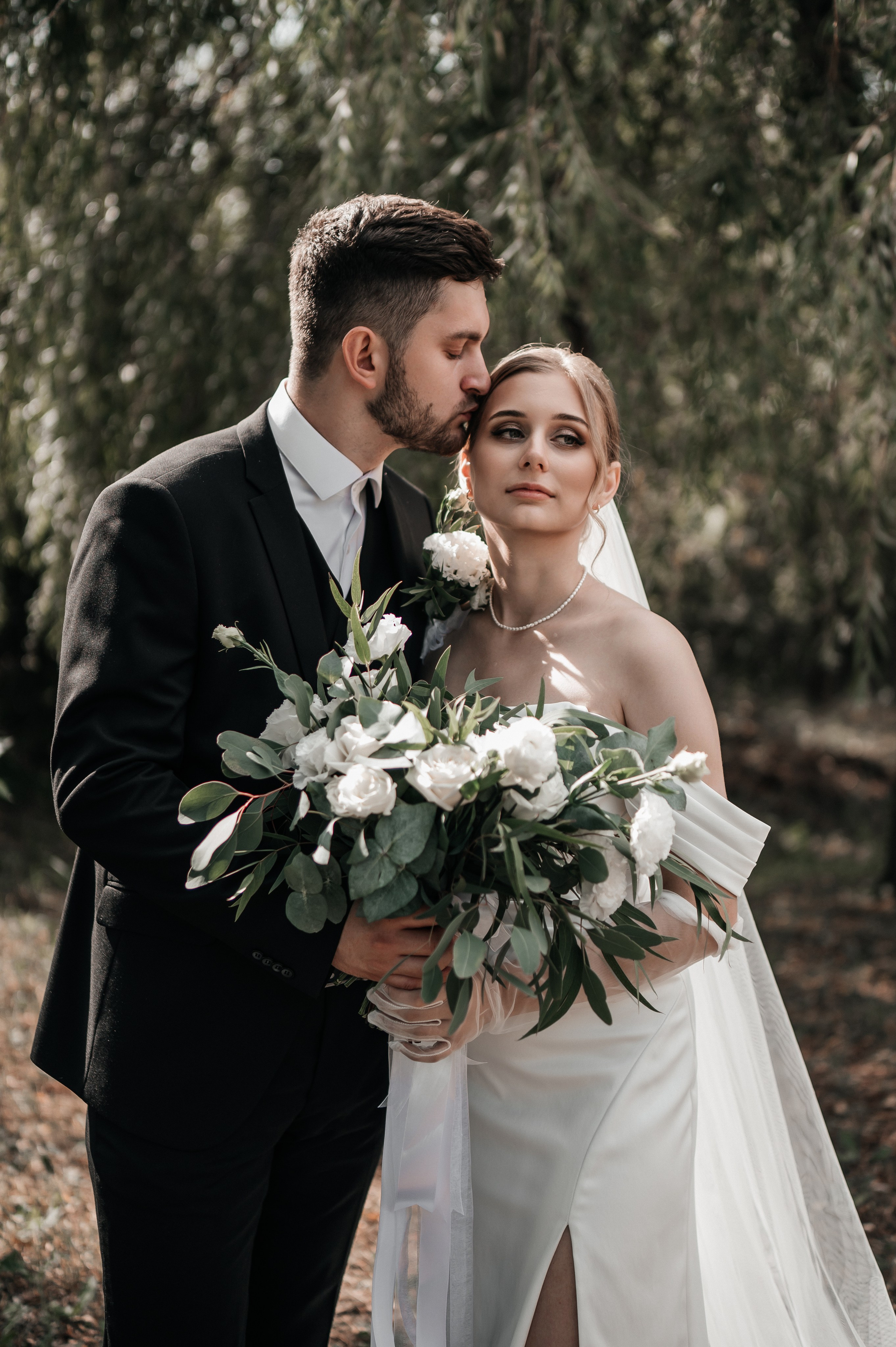 Даниил и Валерия. Черная утка. Полный день. Фотограф Екатерина Бочарникова