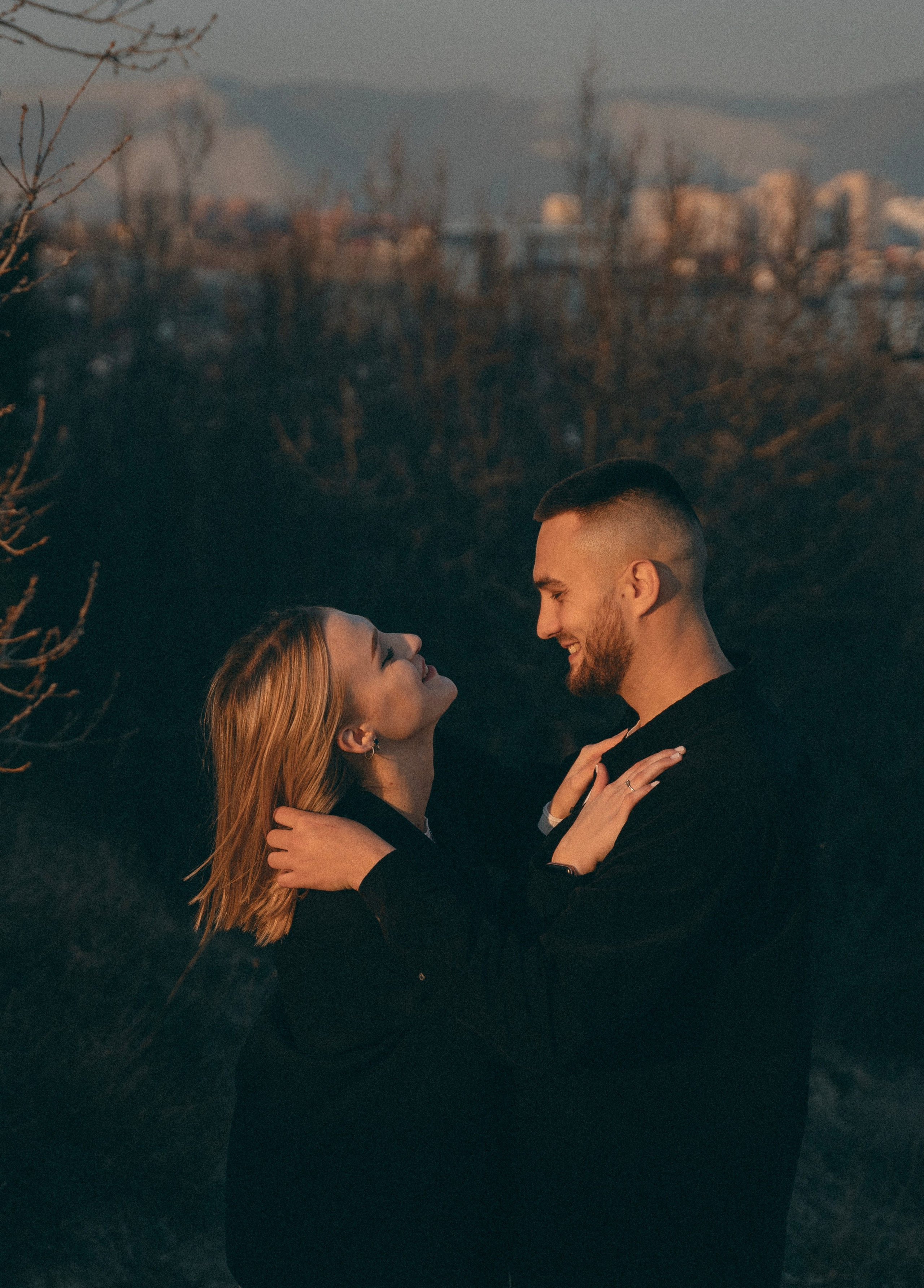 Lovestory на закате в горах. Фотограф Екатерина в городе Новороссийск