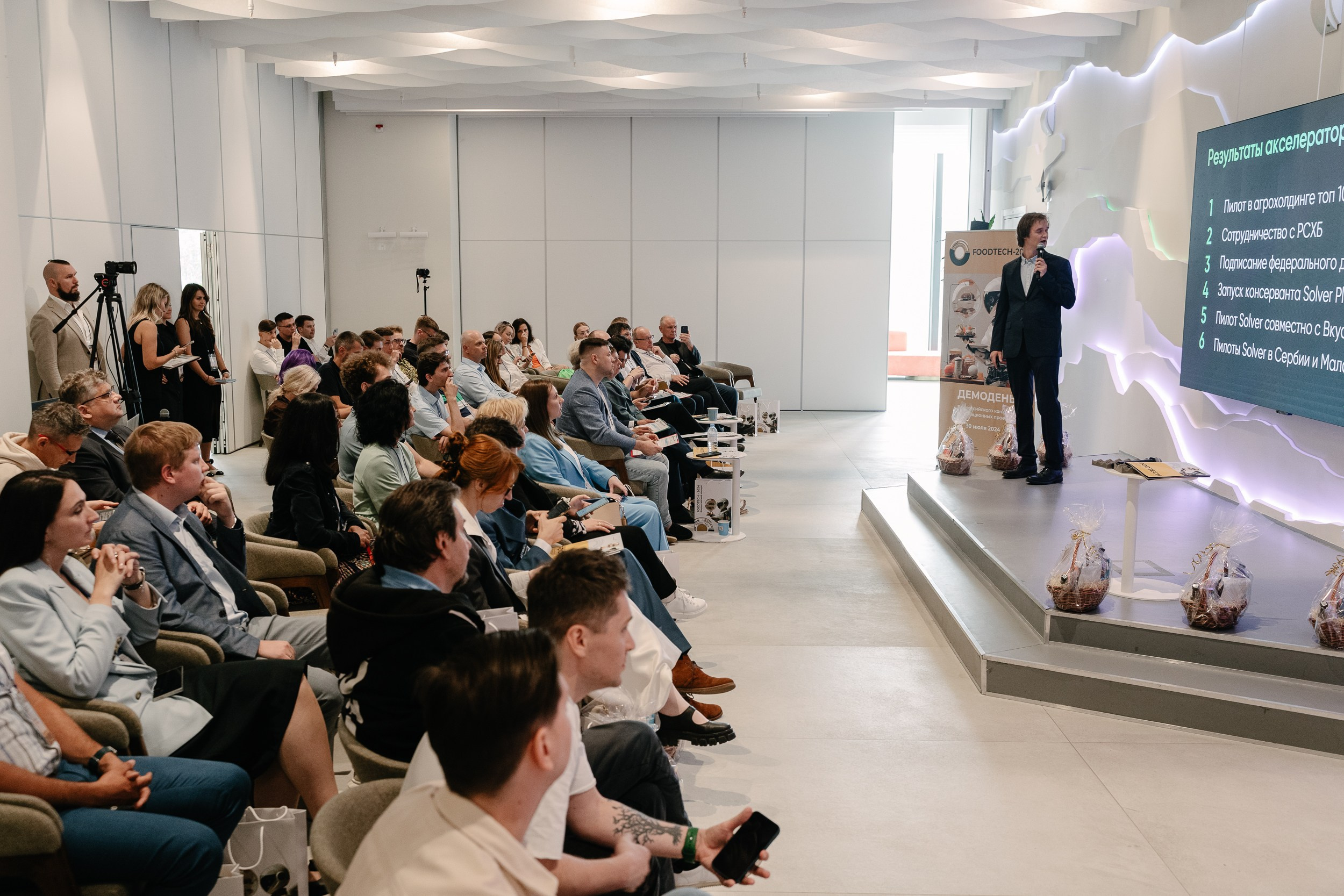 Фотограф Москва и Московская область. Фотосъёмка, видеосъемка массовых мероприятий, reels