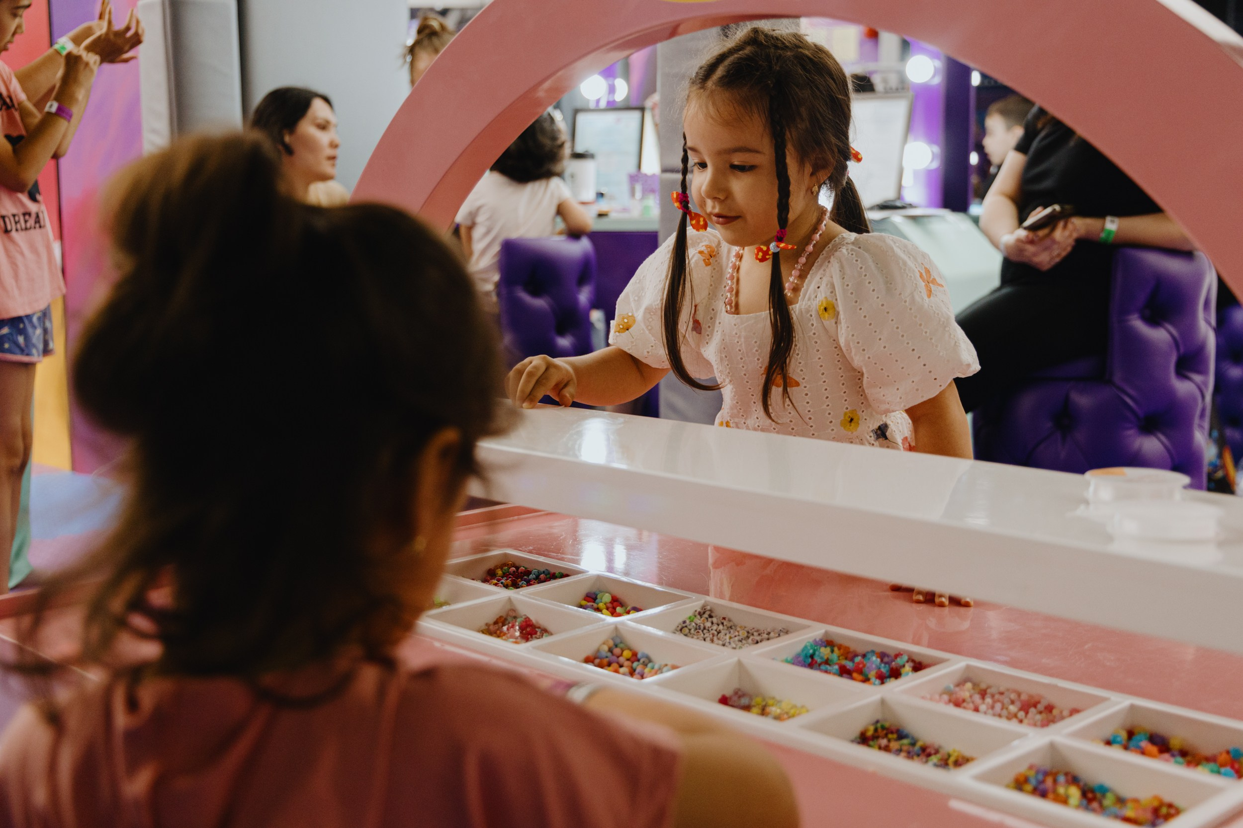 Reportage. Commerce & art photographer