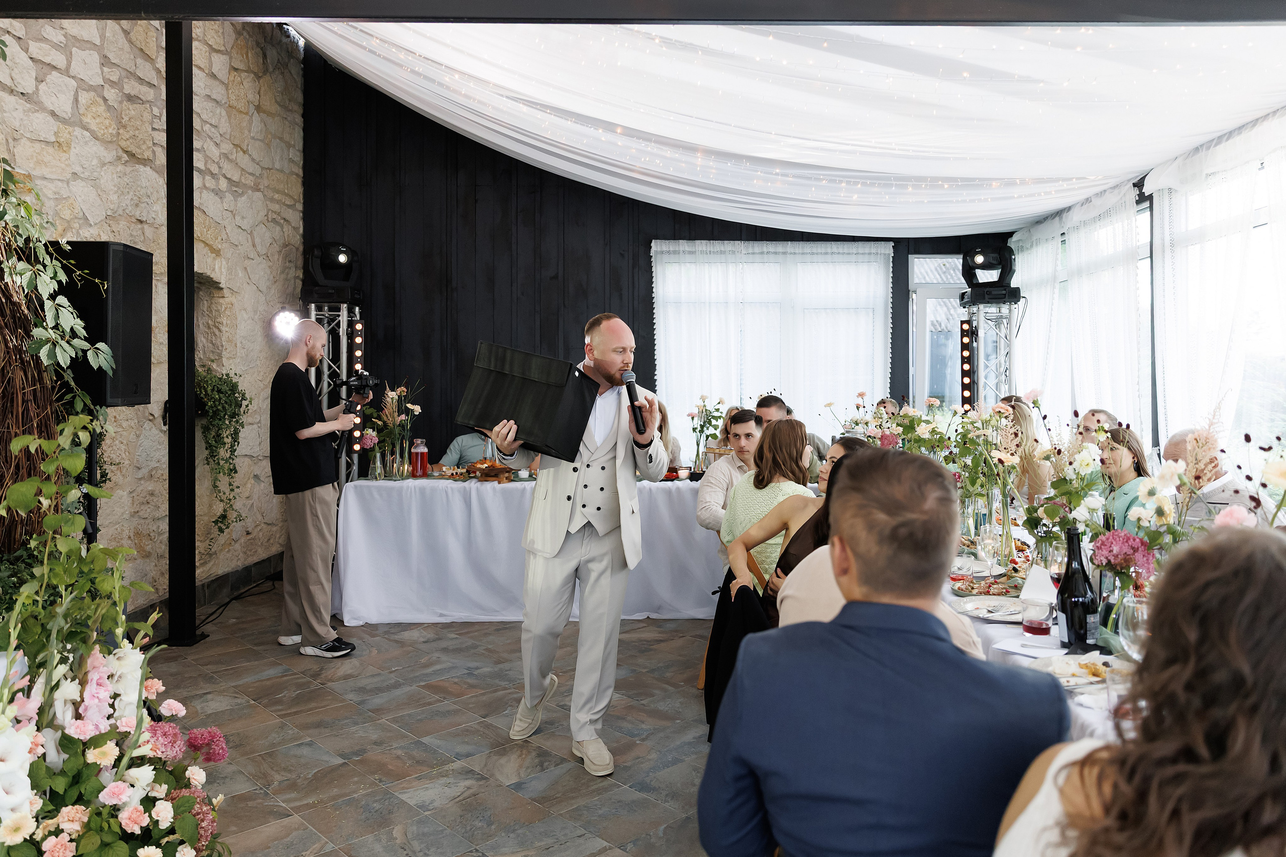 Ирина и Роман. Свадебный фотограф в Пскове и Санкт-Петербурге | Анна Голикова