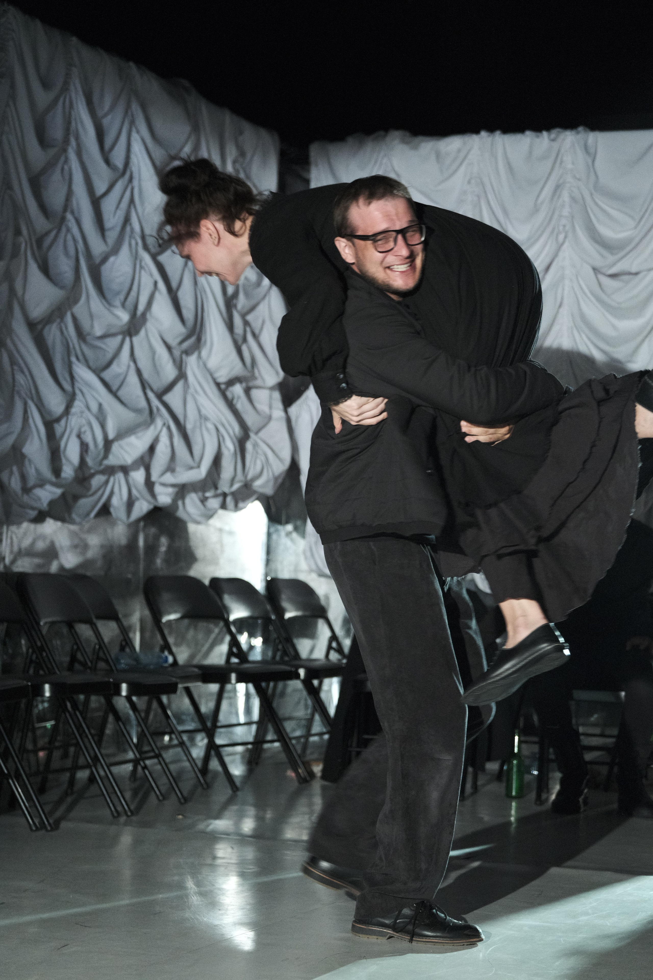 Фотосъемка спектакля Анна Каренина, Красноярского ТЮЗа