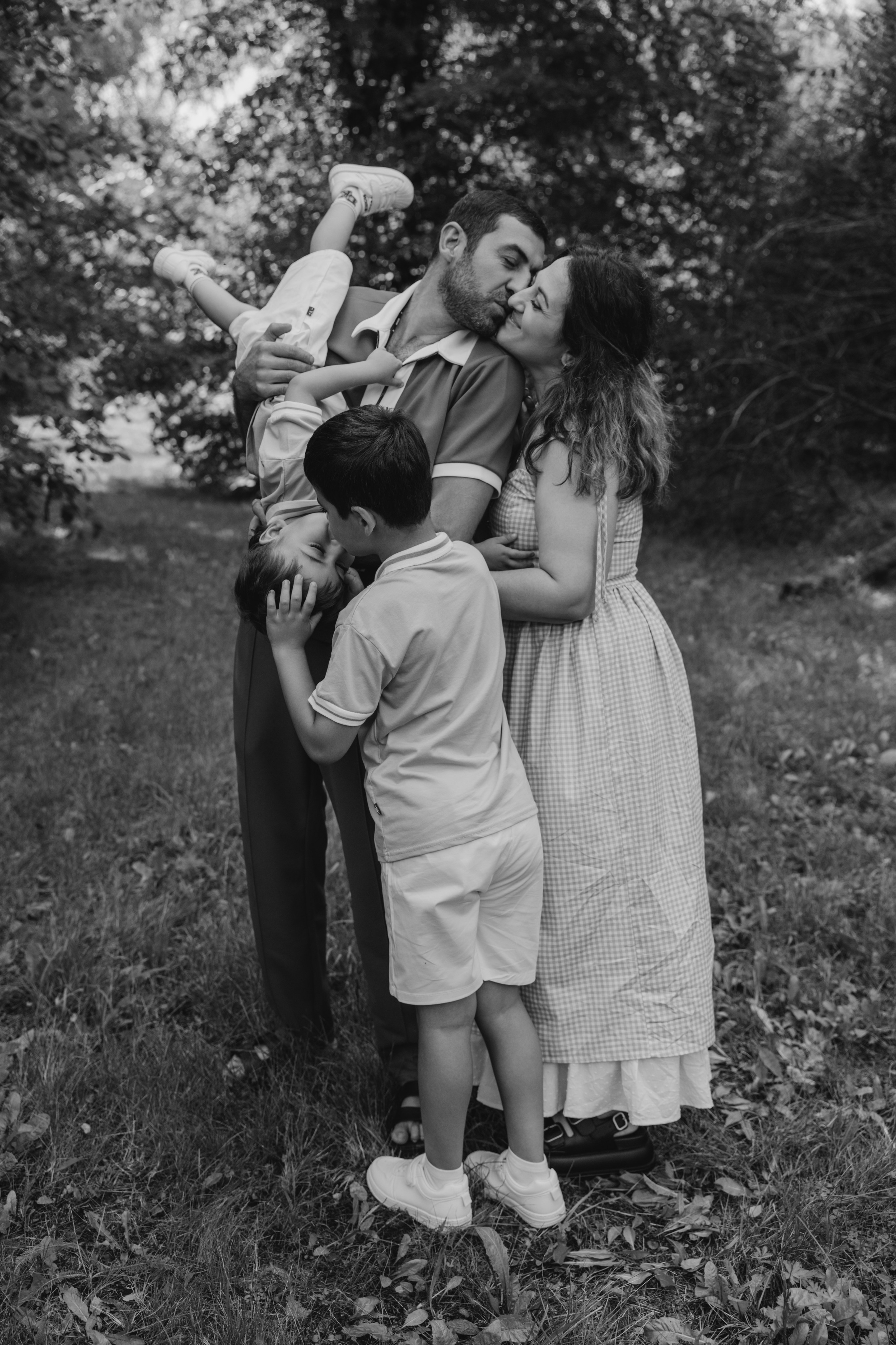 Семейная фотосессия в парке ЦПКиО. Свадебный, семейный фотограф в Иркутске Светлана Макаричева