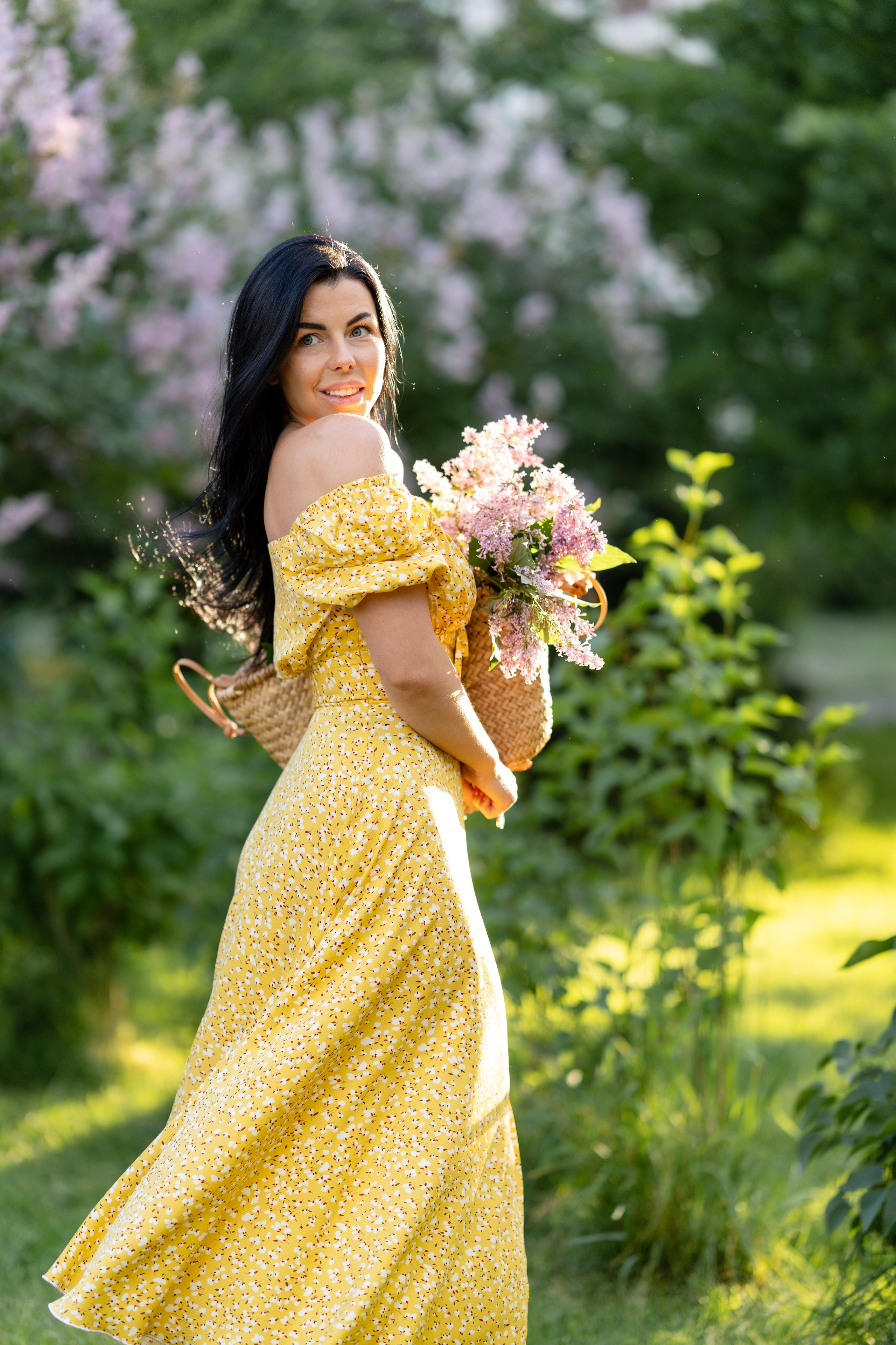 Вика. Сирень. Семейный и контент фотограф в Москве Алёна Сливка