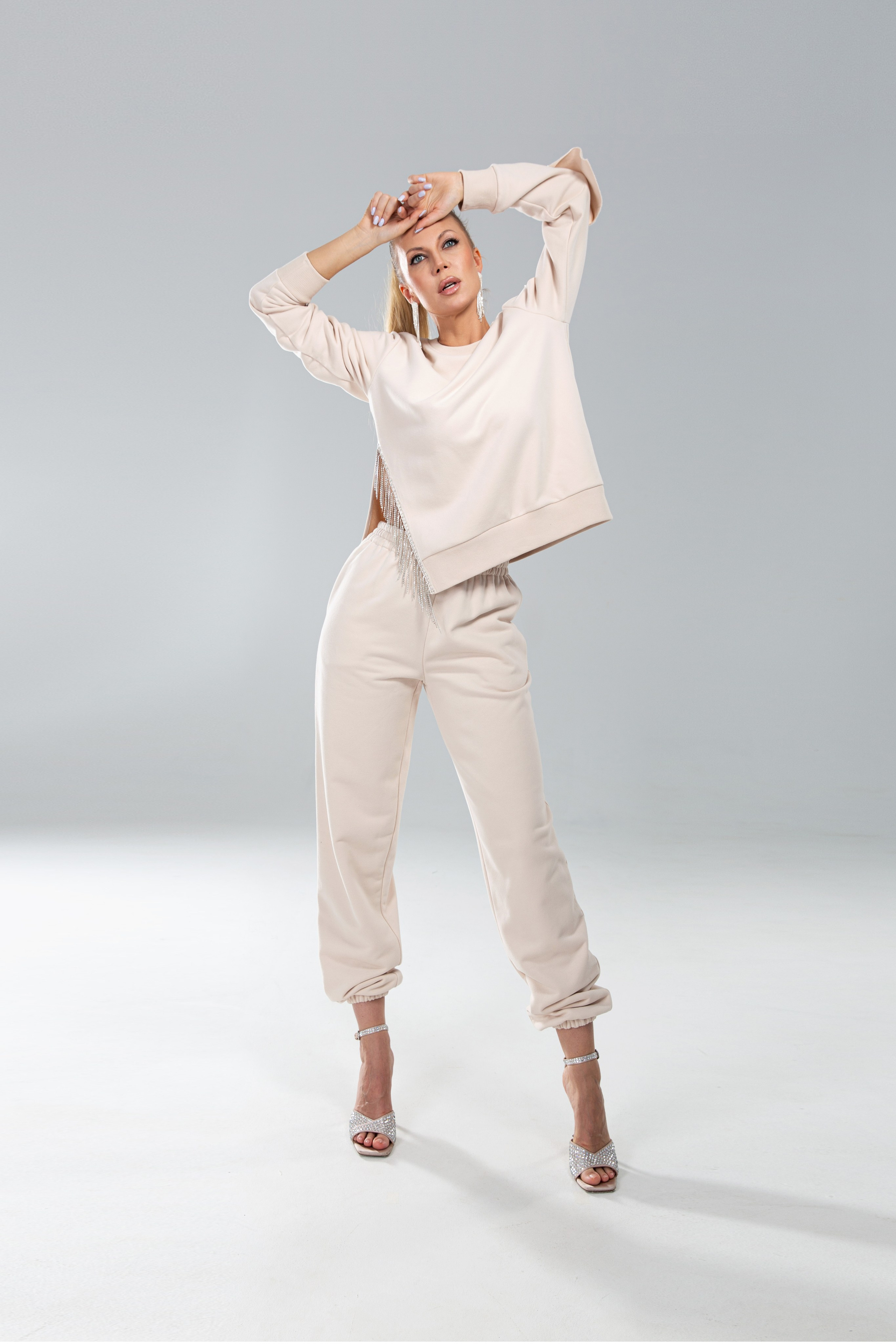 Фотосъемка стильных луков для маркетплейса и шоу-рума. Свадебный и портретный фотограф в Санкт-Петербурге Надежда Чечулина