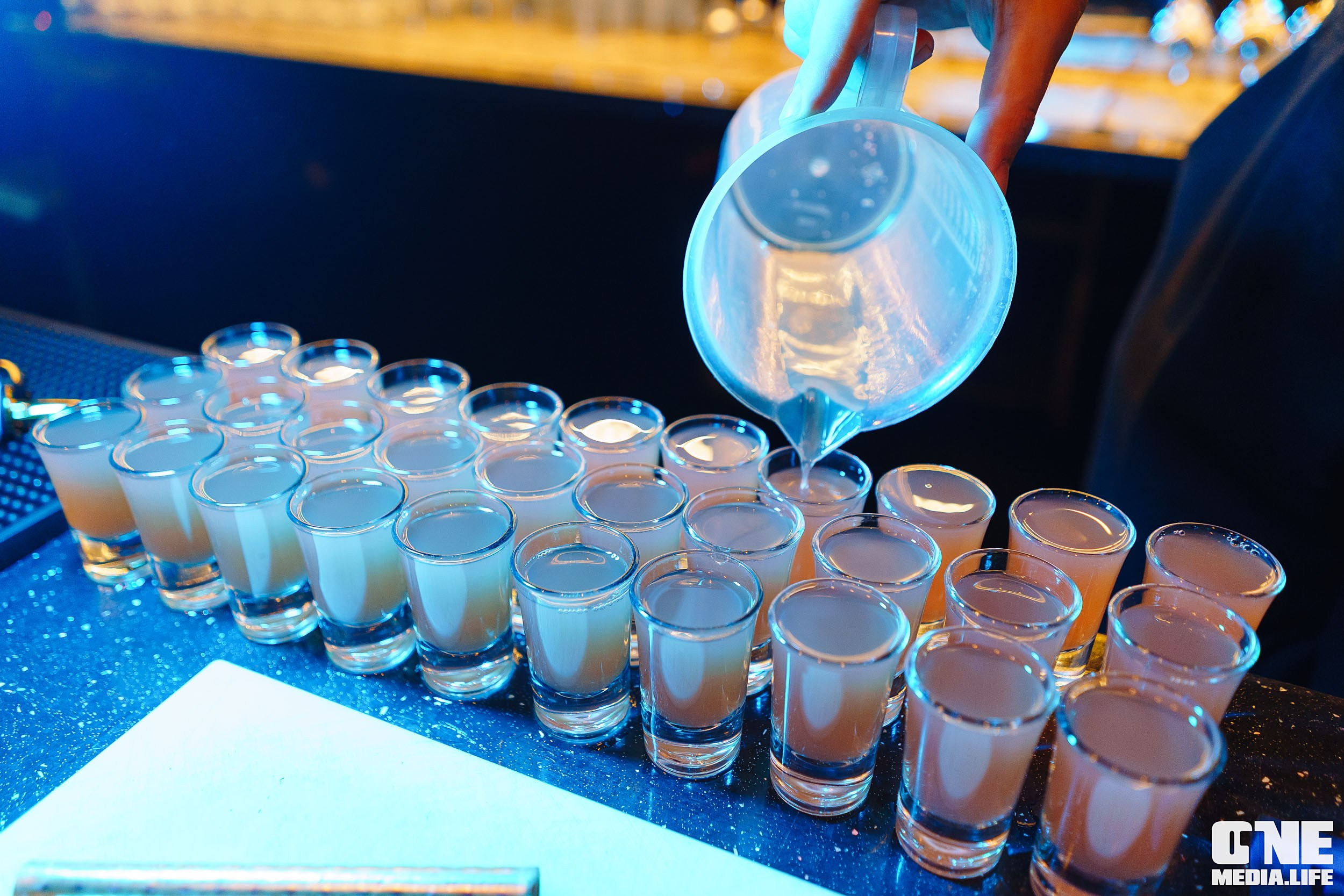 Фоторепортаж из караоке-клуба Эйфория. One Media Life: фоторепортажи, фотоотчеты с мероприятий и заведений