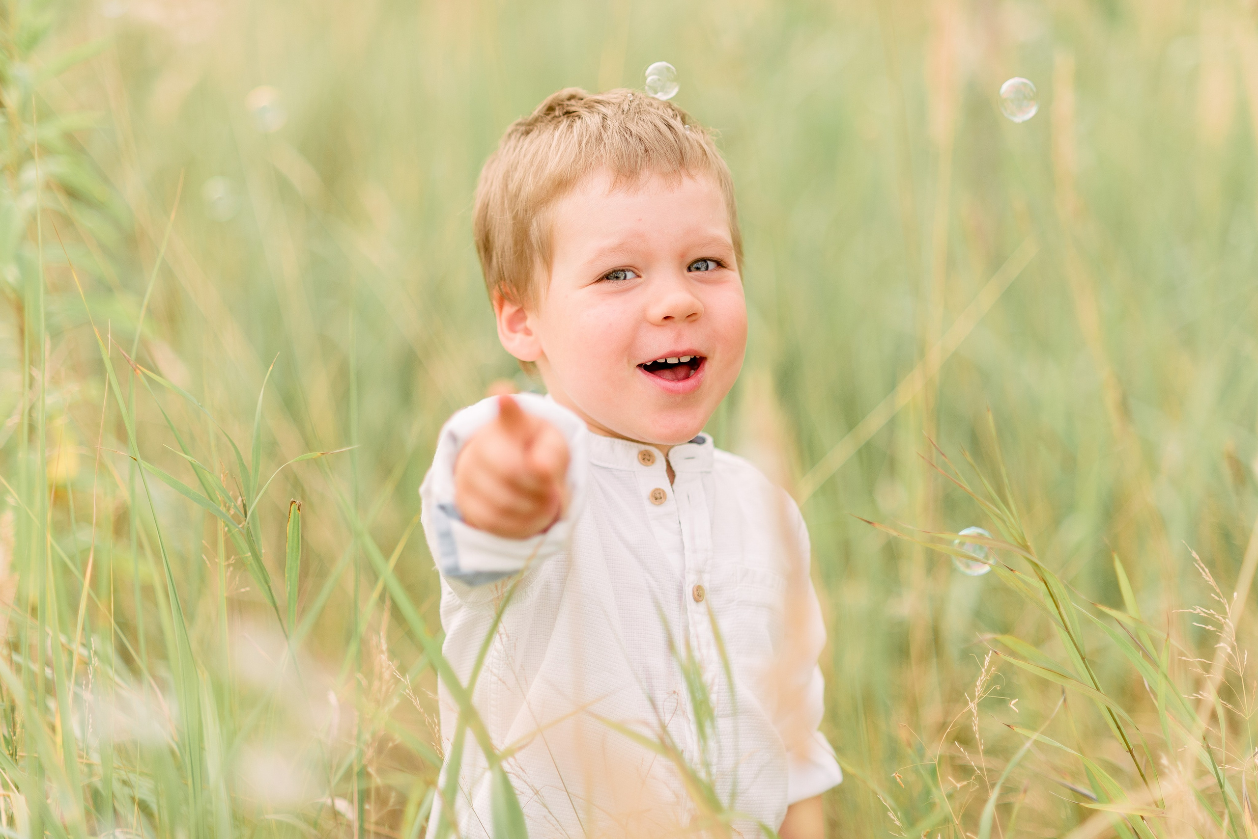 В поле. Фотограф Юлия Попова
